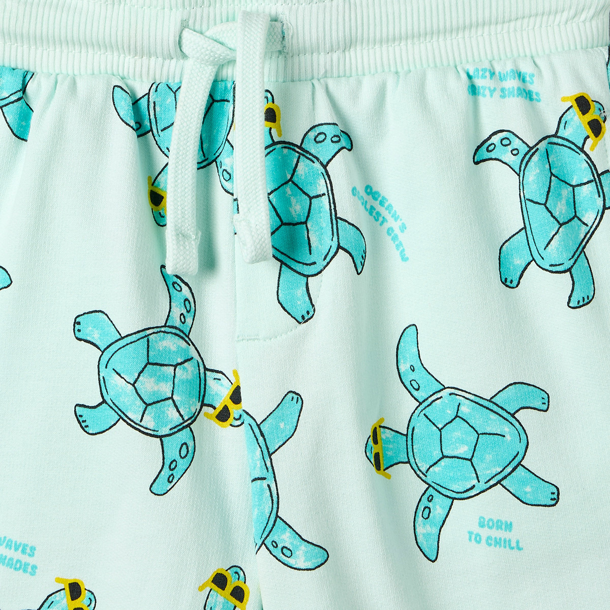 شورت طول الركبة برباط خصر مع جيوب من جونيورز-boys-clothing-bottoms-shorts-image-2