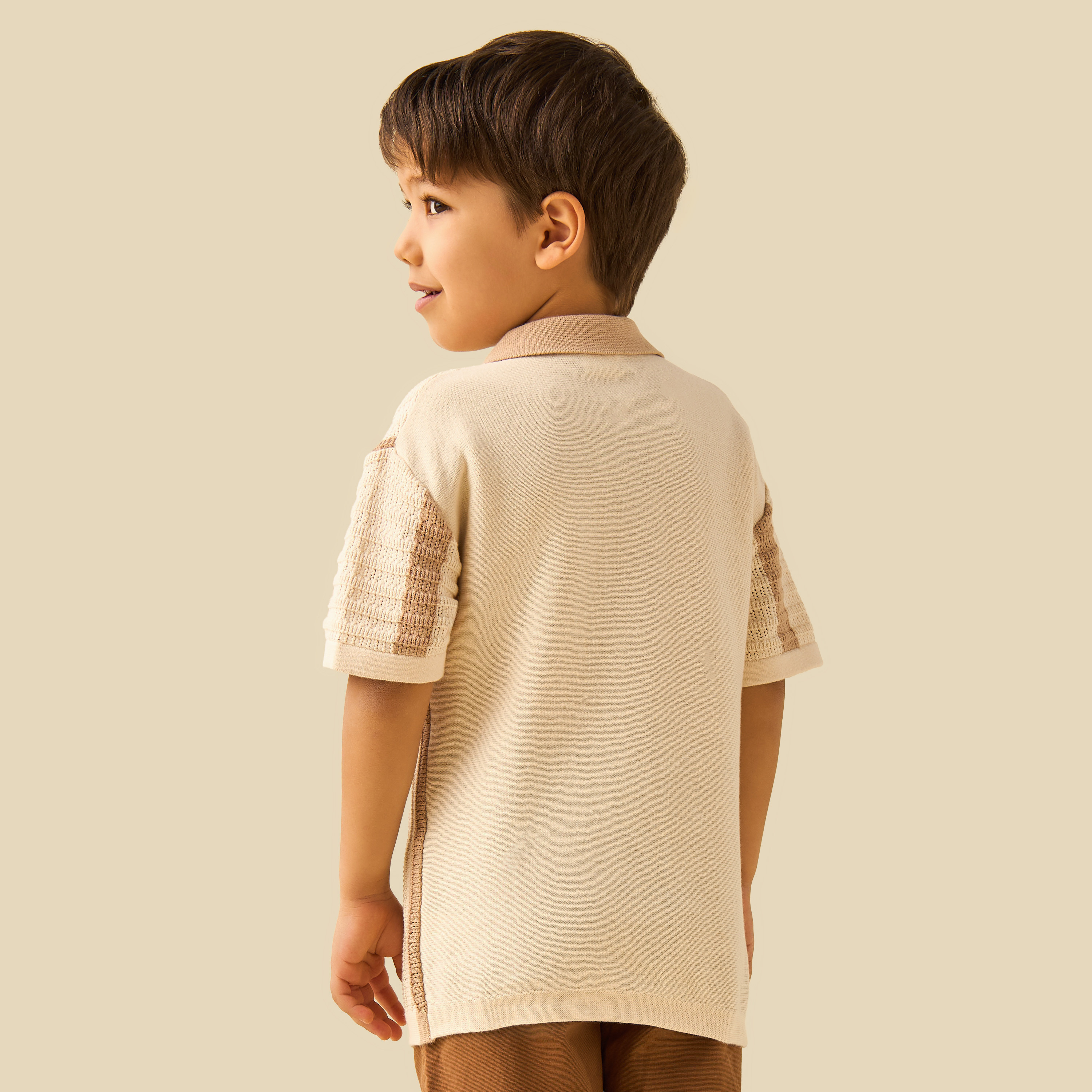 Juniors Collared Short Sleeves Polo T-shirt with Textured Design-boys-clothing-tshirtsandpolos-image-3