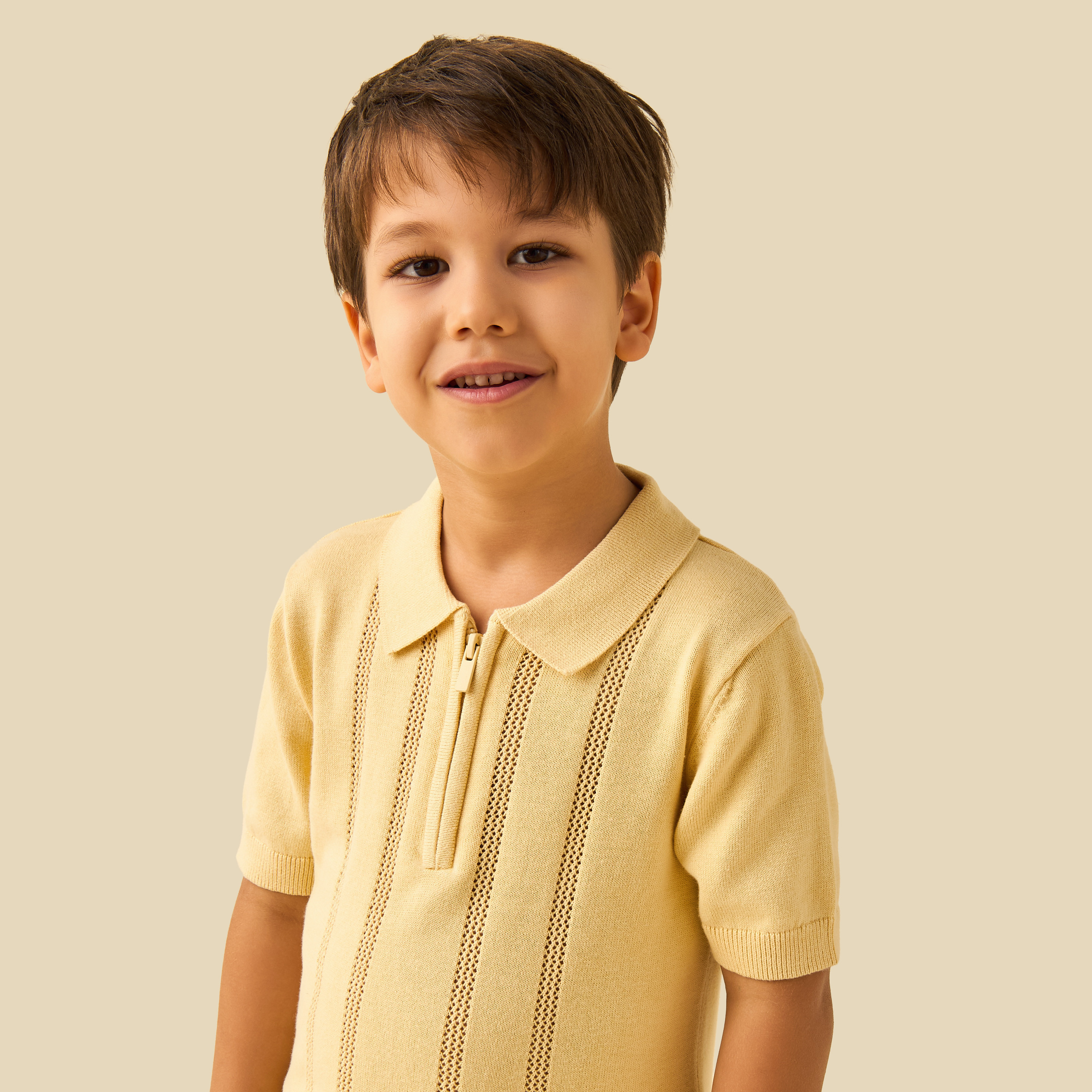 كارديجان بولو بارز الملمس بسحّاب نصفي وأكمام قصيرة من جونيورز-baby-boys-clothing-jumpersandcardigans-image-2