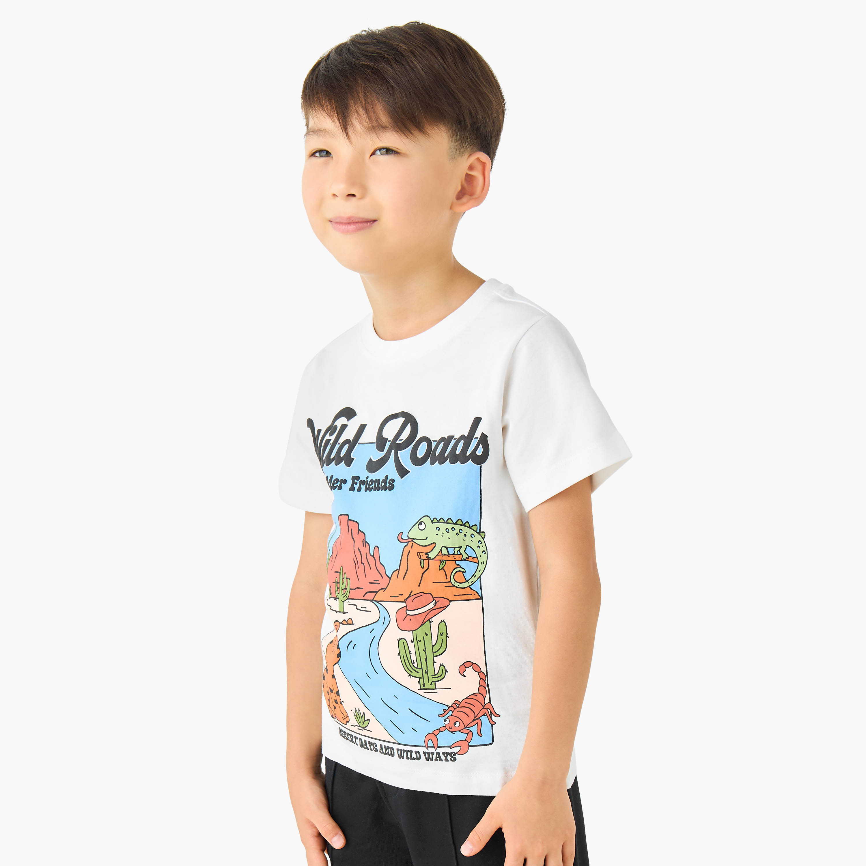 Juniors Crew Neck Short Sleeves T-shirt and Shorts Set with Graphic Print-baby-boys-clothing-setsandcoords-image-2