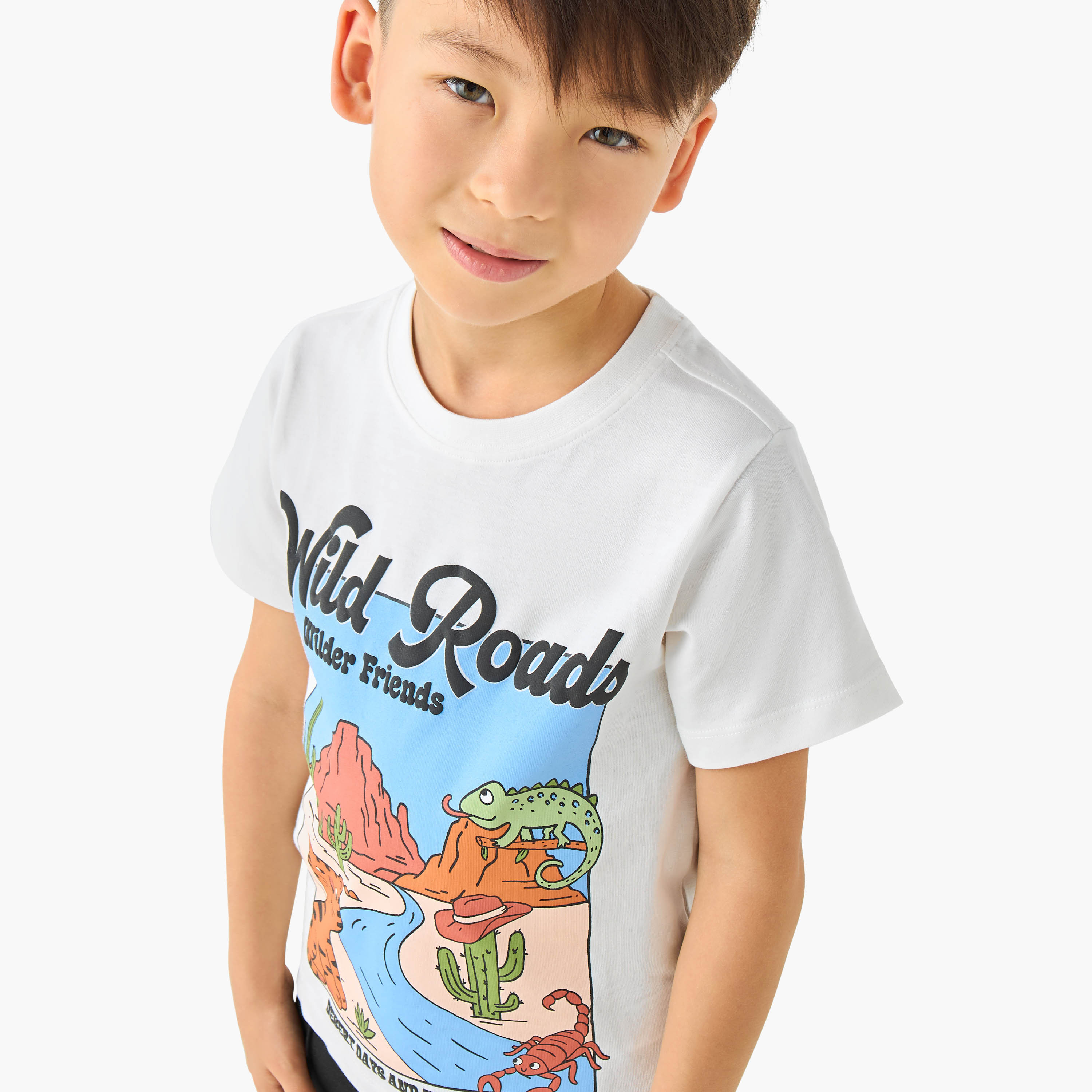 Juniors Crew Neck Short Sleeves T-shirt and Shorts Set with Graphic Print-baby-boys-clothing-setsandcoords-image-5