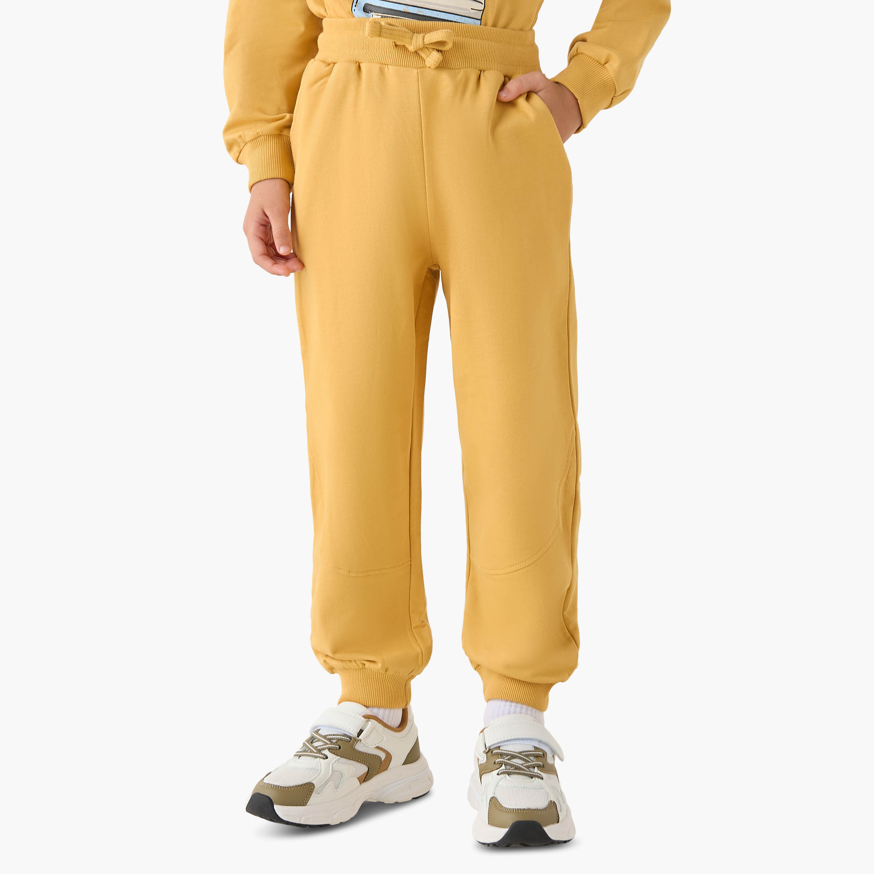 Juniors Crew Neck Long Sleeves Sweatshirt and Joggers Set with Camera Print-baby-boys-clothing-winterwear-setsandcoords-image-3