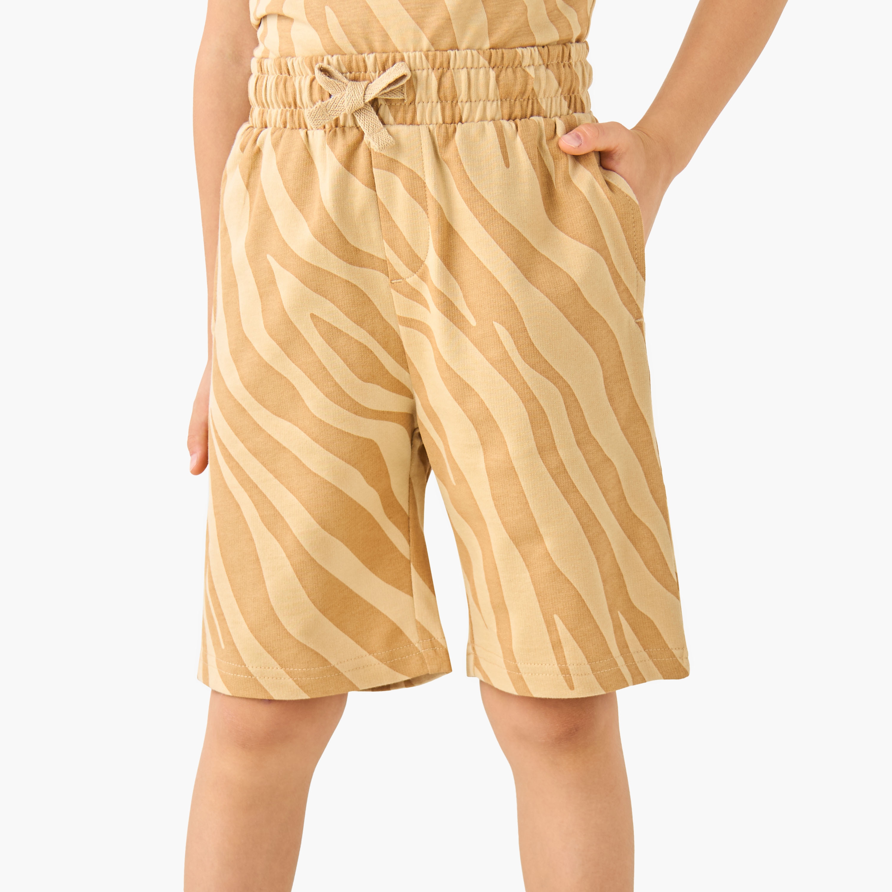 Set of 3 Juniors Crew Neck Short Sleeves T-shirt and Shorts Set with Print-boys-clothing-setsandcoords-image-4