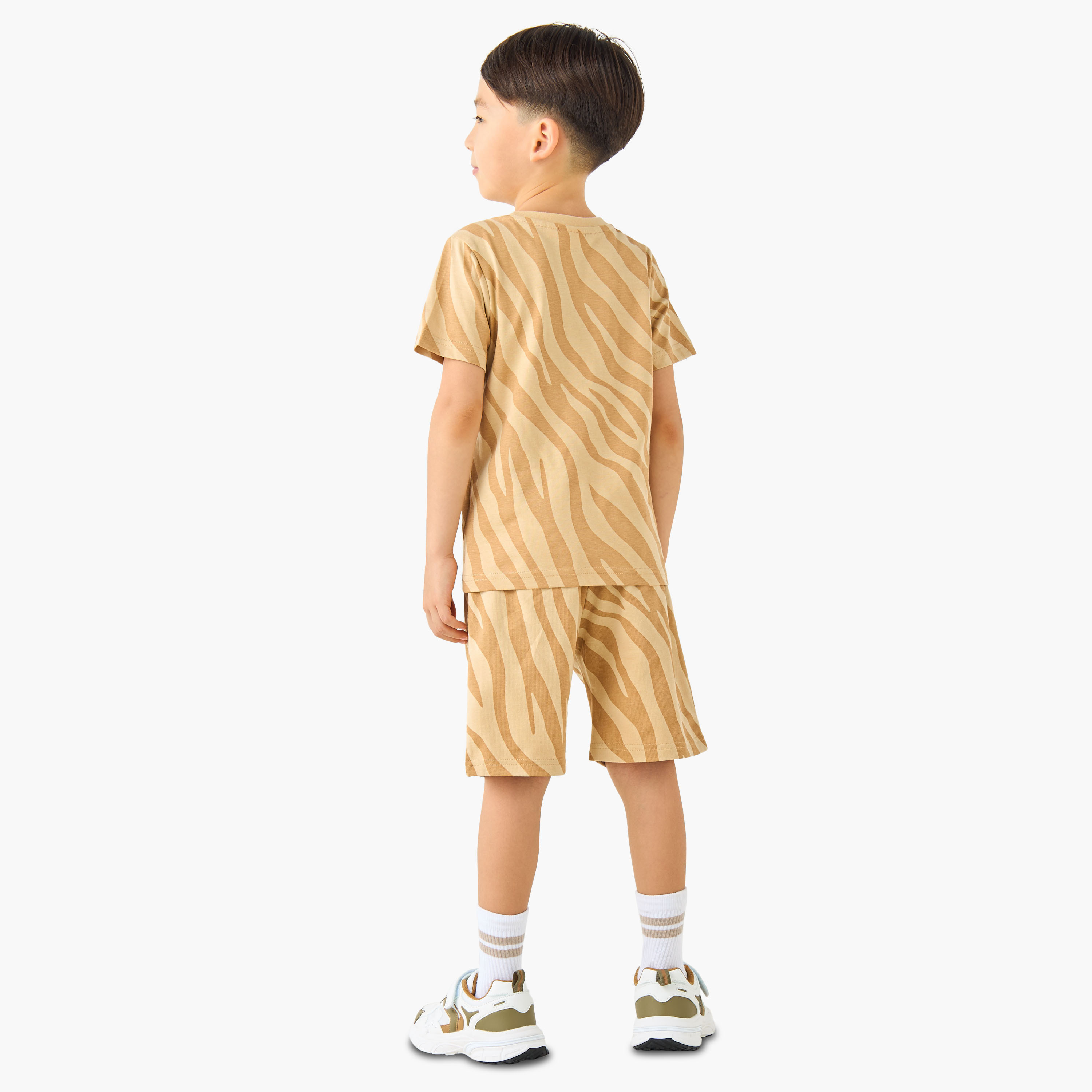 Set of 3 Juniors Crew Neck Short Sleeves T-shirt and Shorts Set with Print-boys-clothing-setsandcoords-image-5