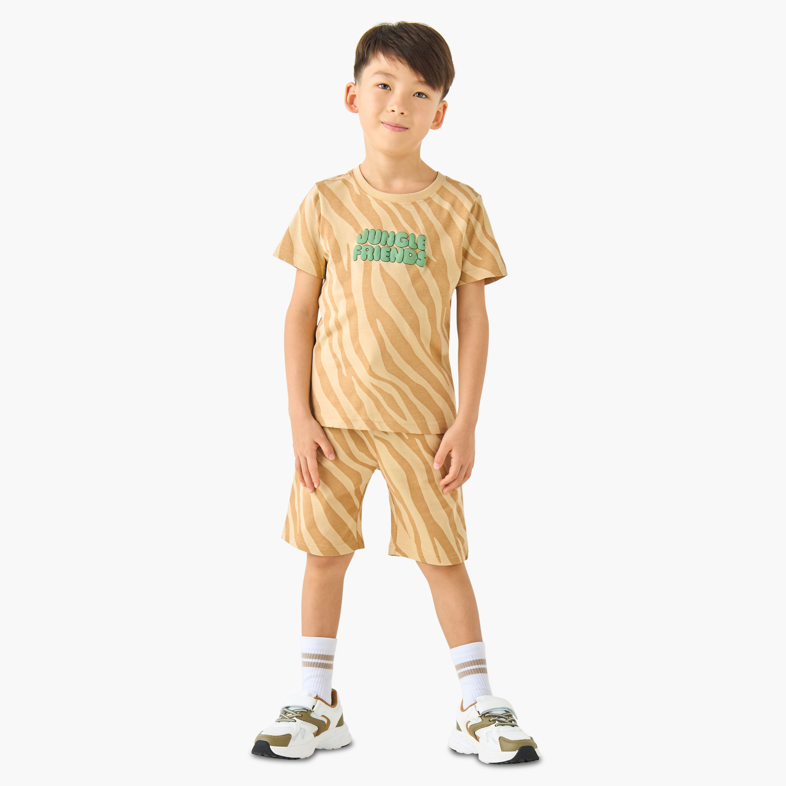 Set of 3 Juniors Crew Neck Short Sleeves T-shirt and Shorts Set with Print-boys-clothing-setsandcoords-image-9