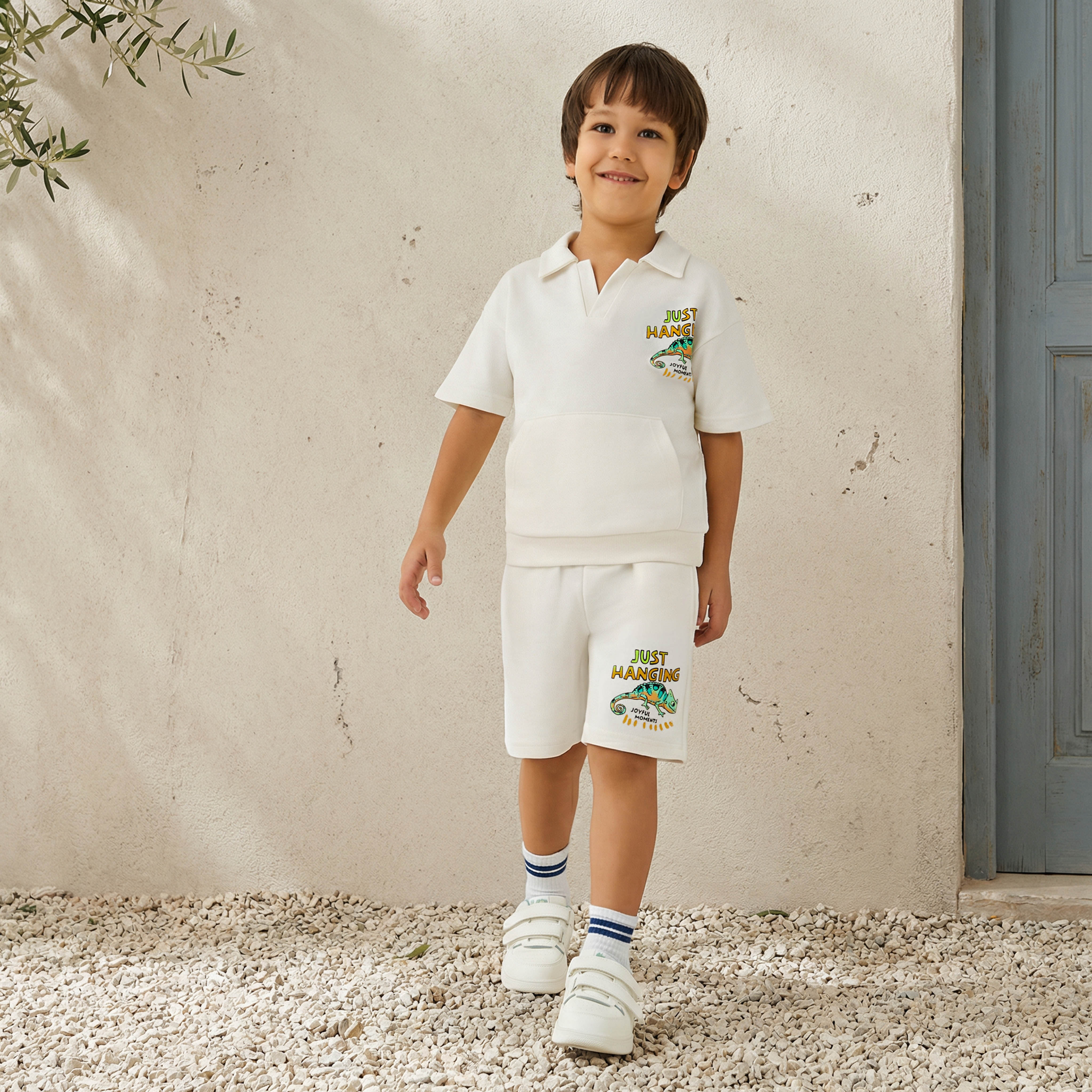 Juniors Collared Neck Short Sleeve Polo T-shirt and Shorts Set with Chameleon Print-boys-clothing-setsandcoords-image-1