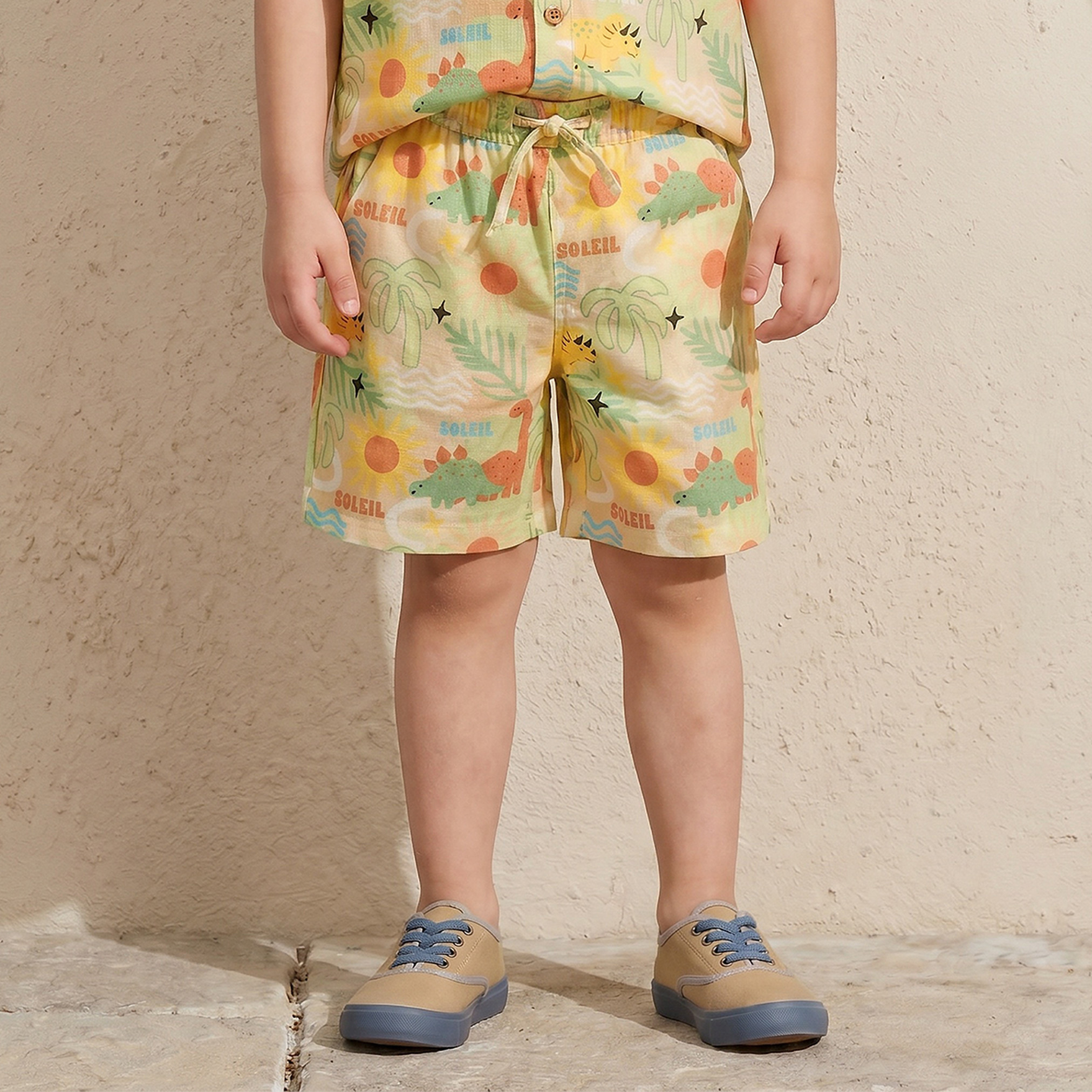 Juniors Collared Short Sleeves Shirt and Shorts Set with Tropical Print-baby-boys-clothing-setsandcoords-image-4