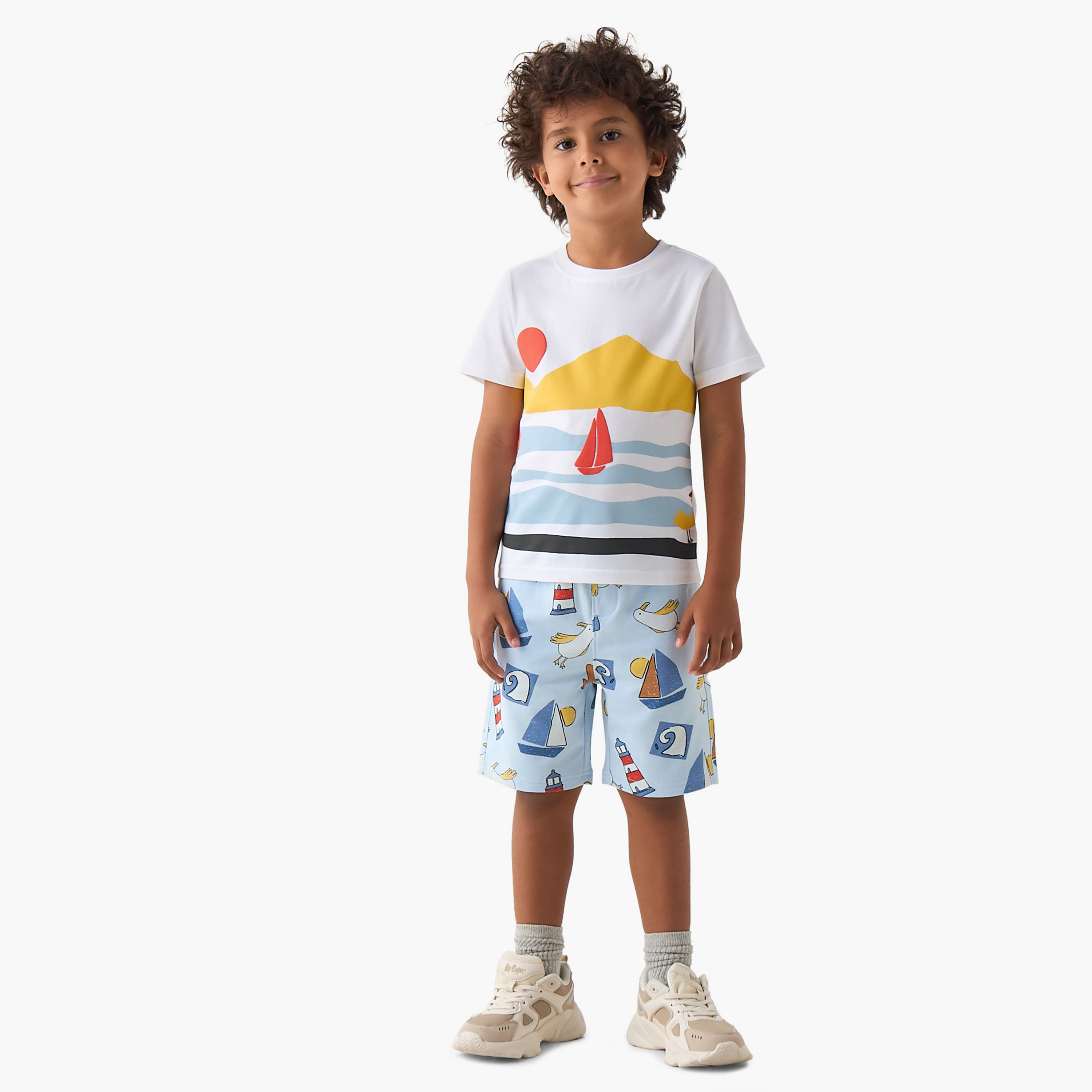 Set of 3 Juniors Crew Neck Short Sleeves T-shirt and Shorts Set with Graphic Print-boys-clothing-setsandcoords-image-3