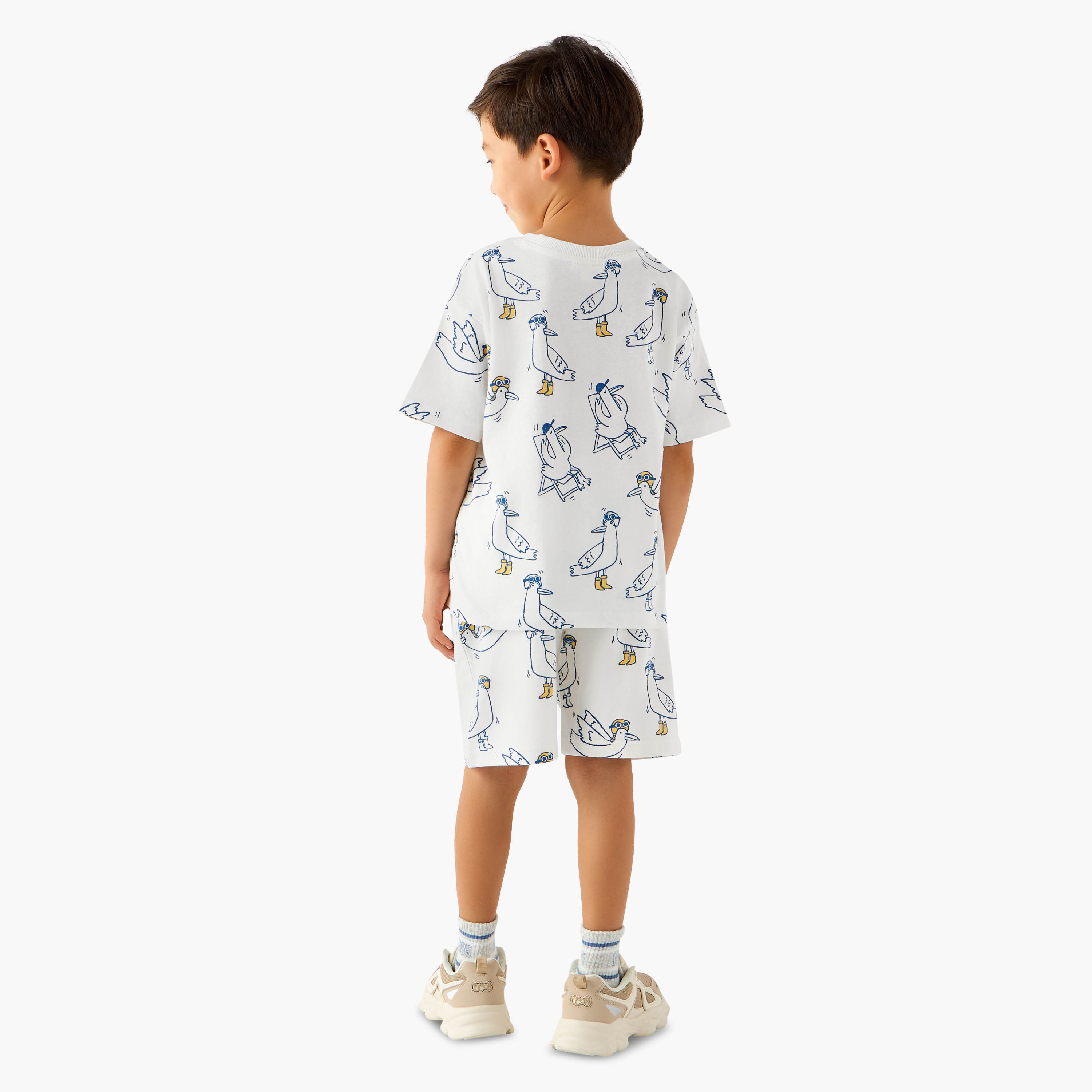طقم شورت برباط إغلاق وتيشيرت برقبة ضيقة وأكمام قصيرة 3 قطع من جونيورز-baby-boys-clothing-setsandcoords-image-5