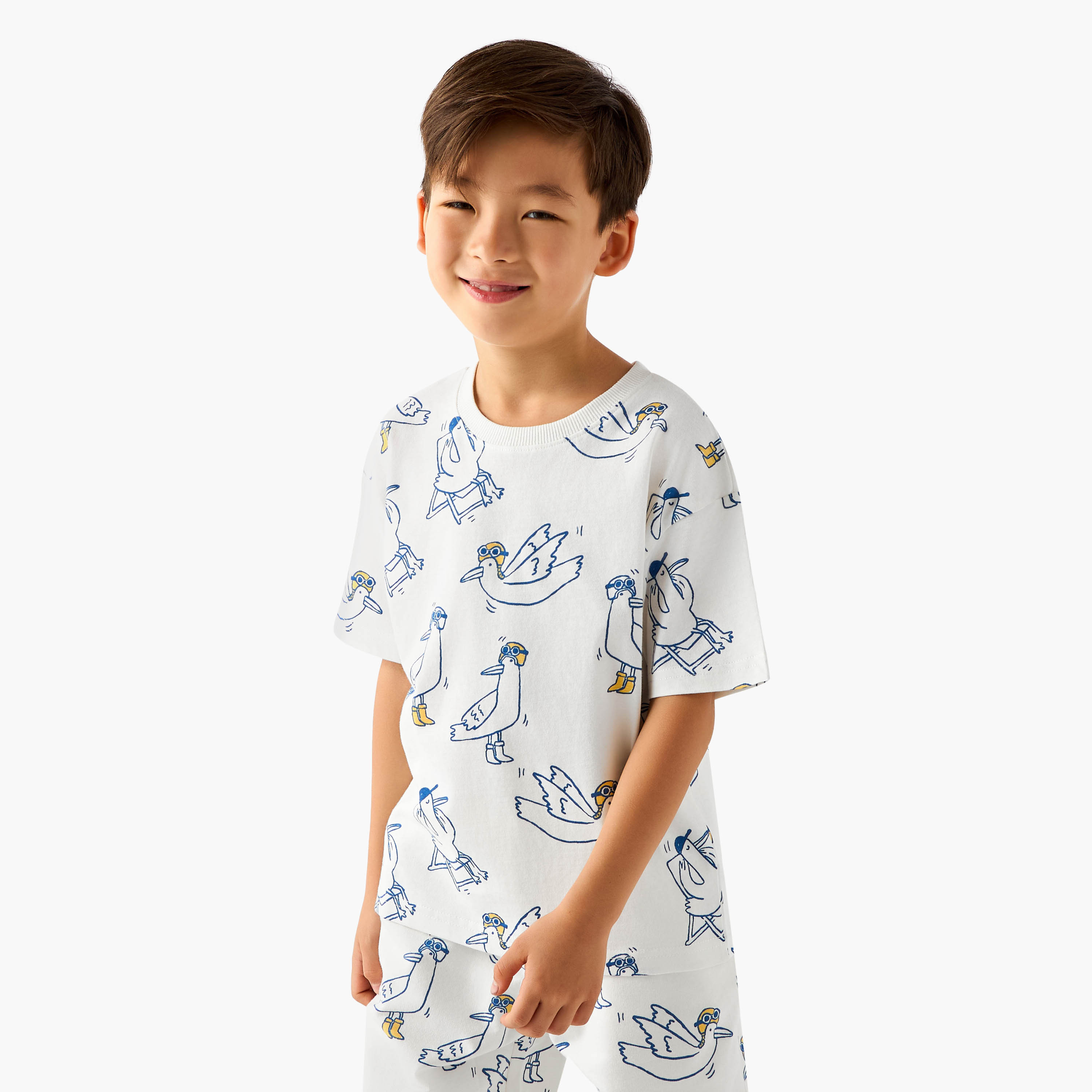 طقم شورت برباط إغلاق وتيشيرت برقبة ضيقة وأكمام قصيرة 3 قطع من جونيورز-baby-boys-clothing-setsandcoords-image-4