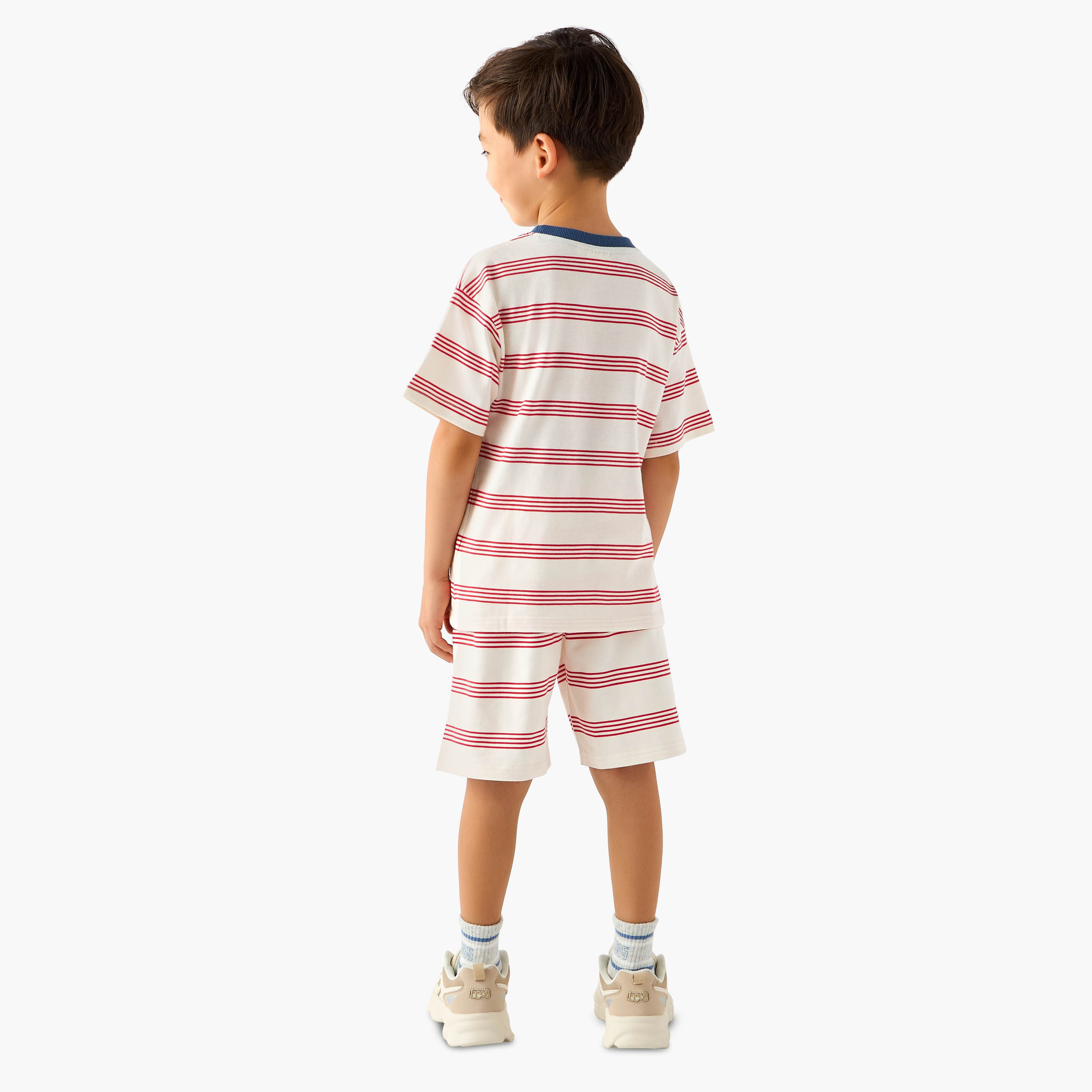 Set of 3 Juniors Crew Neck Short Sleeve T-shirt and Shorts Set with Applique Accent-boys-clothing-setsandcoords-image-4