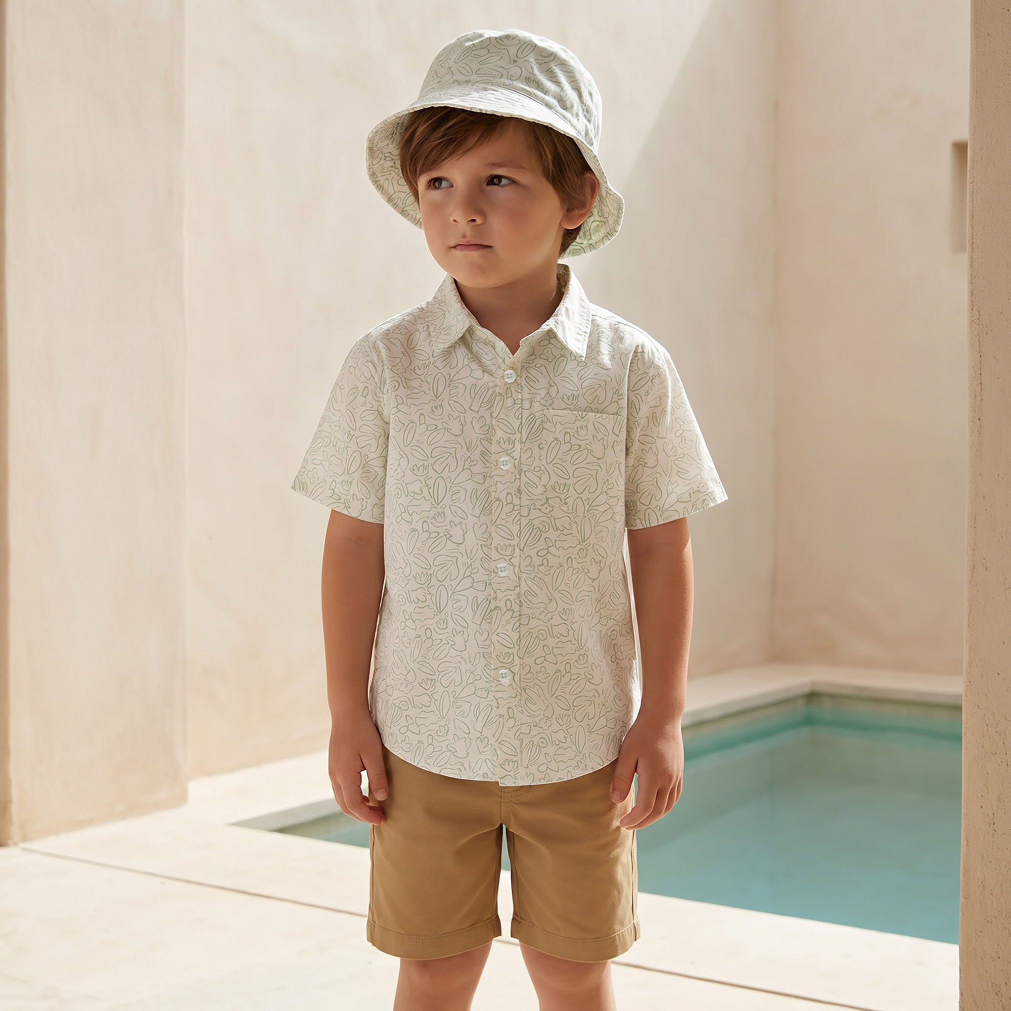 Juniors Collared Short Sleeves Shirt and Shorts Set with Hat-baby-boys-clothing-setsandcoords-image-2