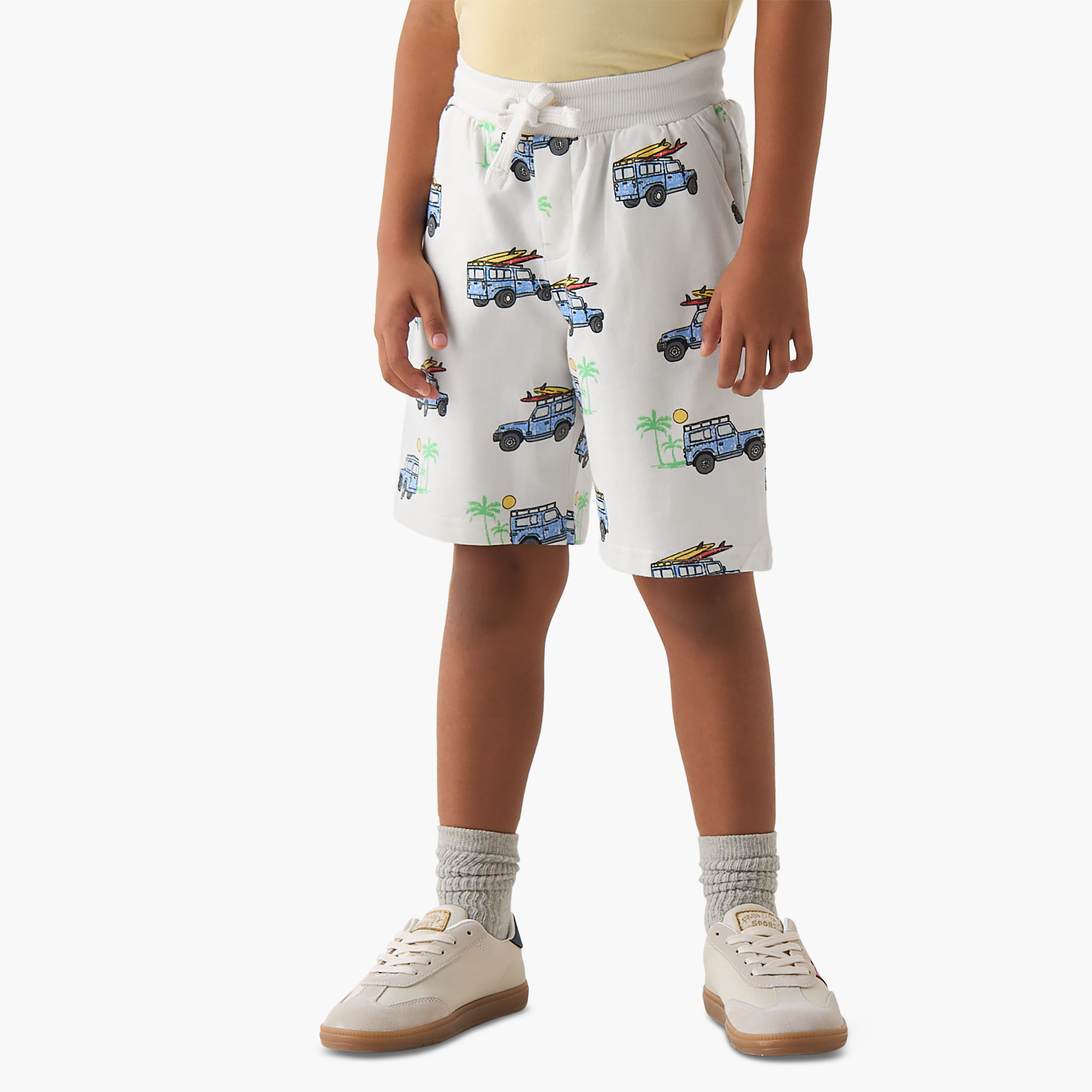 Set of 3 Juniors Crew Neck Short Sleeves T-shirt and Shorts Set with Vehicle Print-boys-clothing-setsandcoords-image-4
