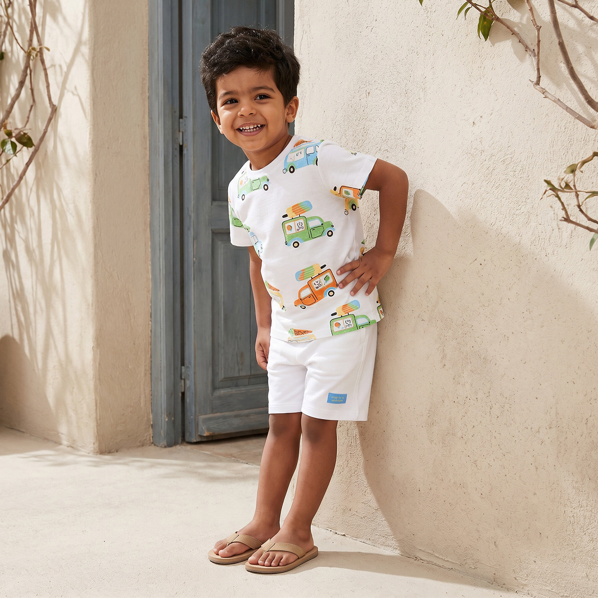 Set of 3 Juniors Crew Neck Short Sleeves T-shirt and Shorts Set with Travel Print-boys-clothing-setsandcoords-image-2