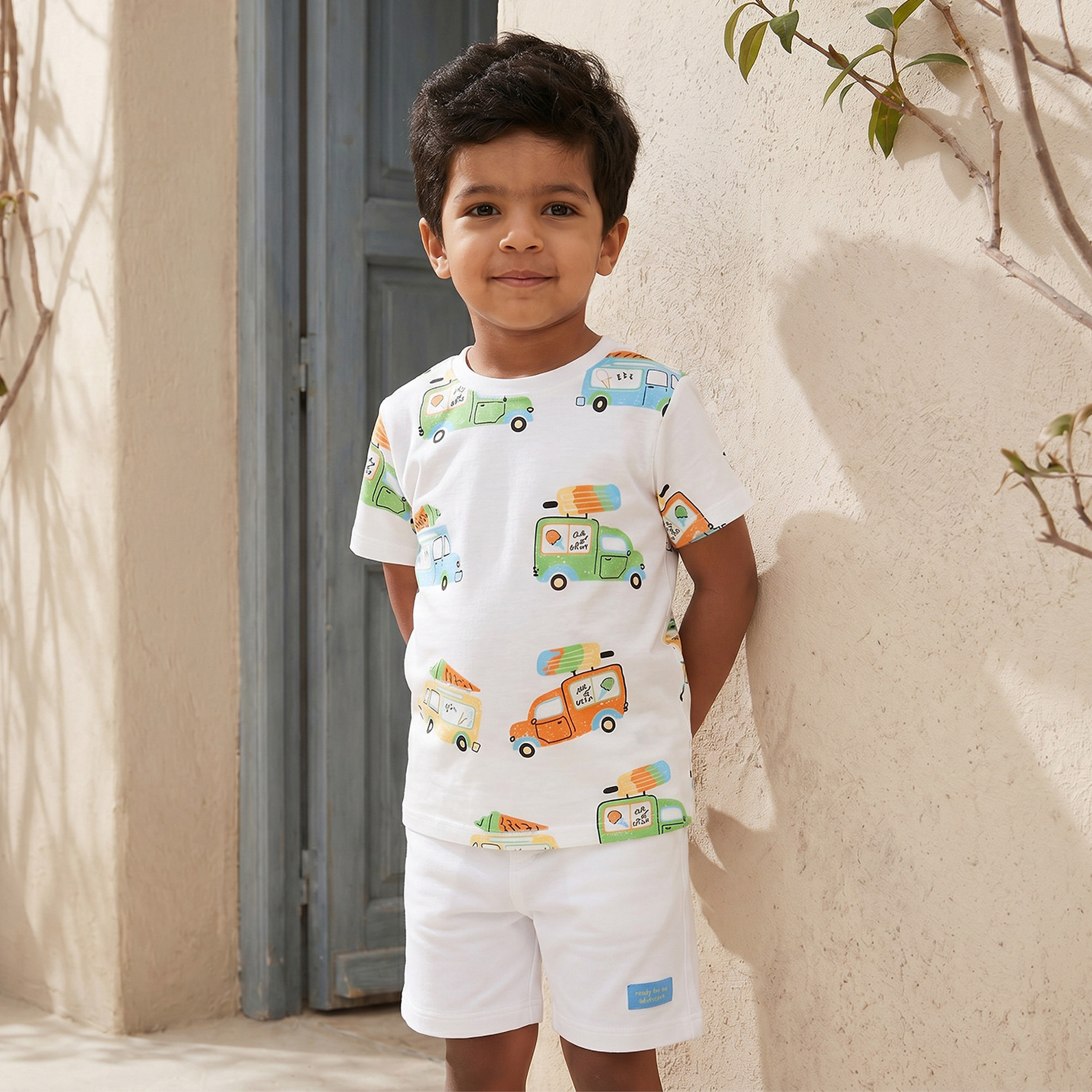 Set of 3 Juniors Crew Neck Short Sleeves T-shirt and Shorts Set with Travel Print-boys-clothing-setsandcoords-image-3