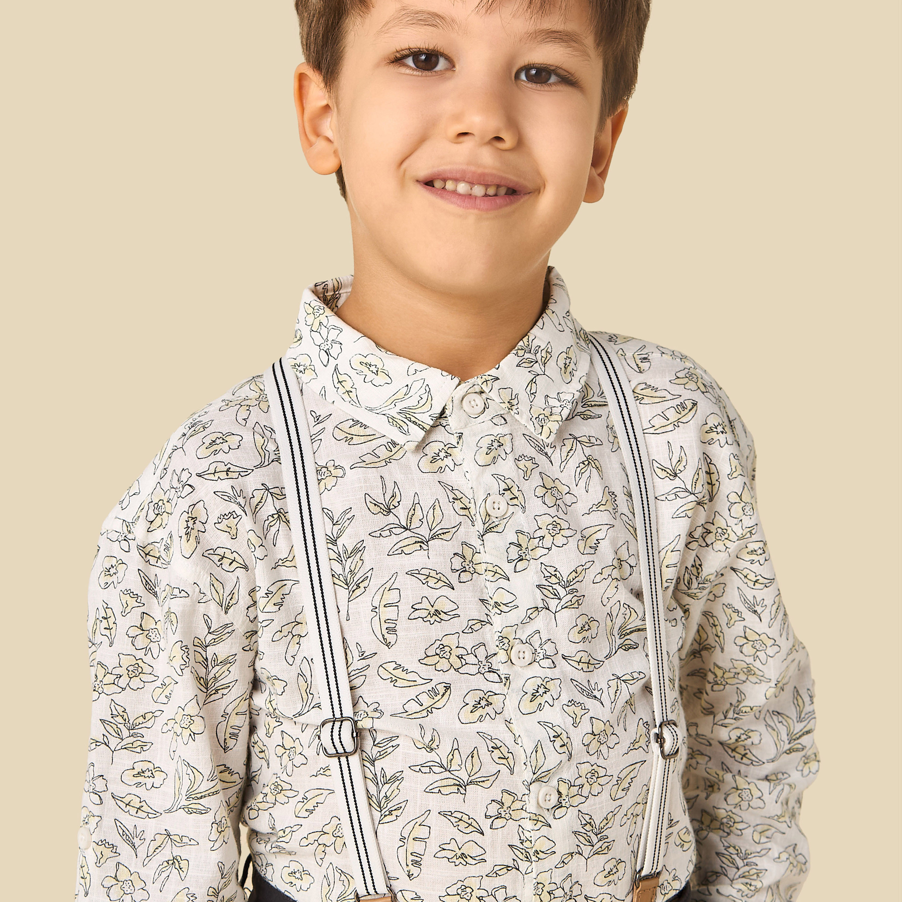 Juniors Collared Long Sleeves Shirt and Shorts Set with Suspender Detail-baby-boys-clothing-setsandcoords-image-7