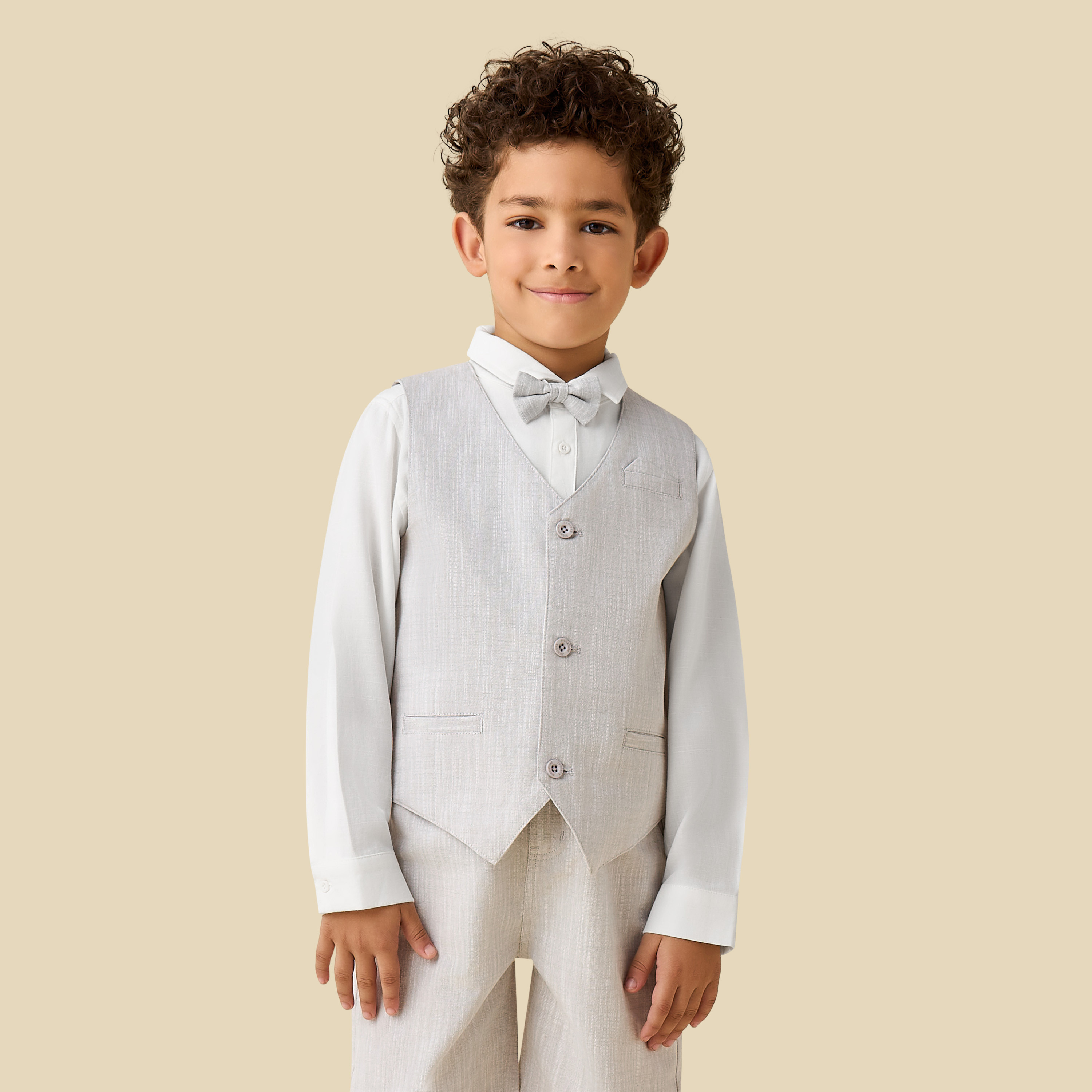 Juniors Collared Long Sleeves Shirt and Shorts with Waistcoat and Bow Tie-baby-boys-clothing-setsandcoords-image-2