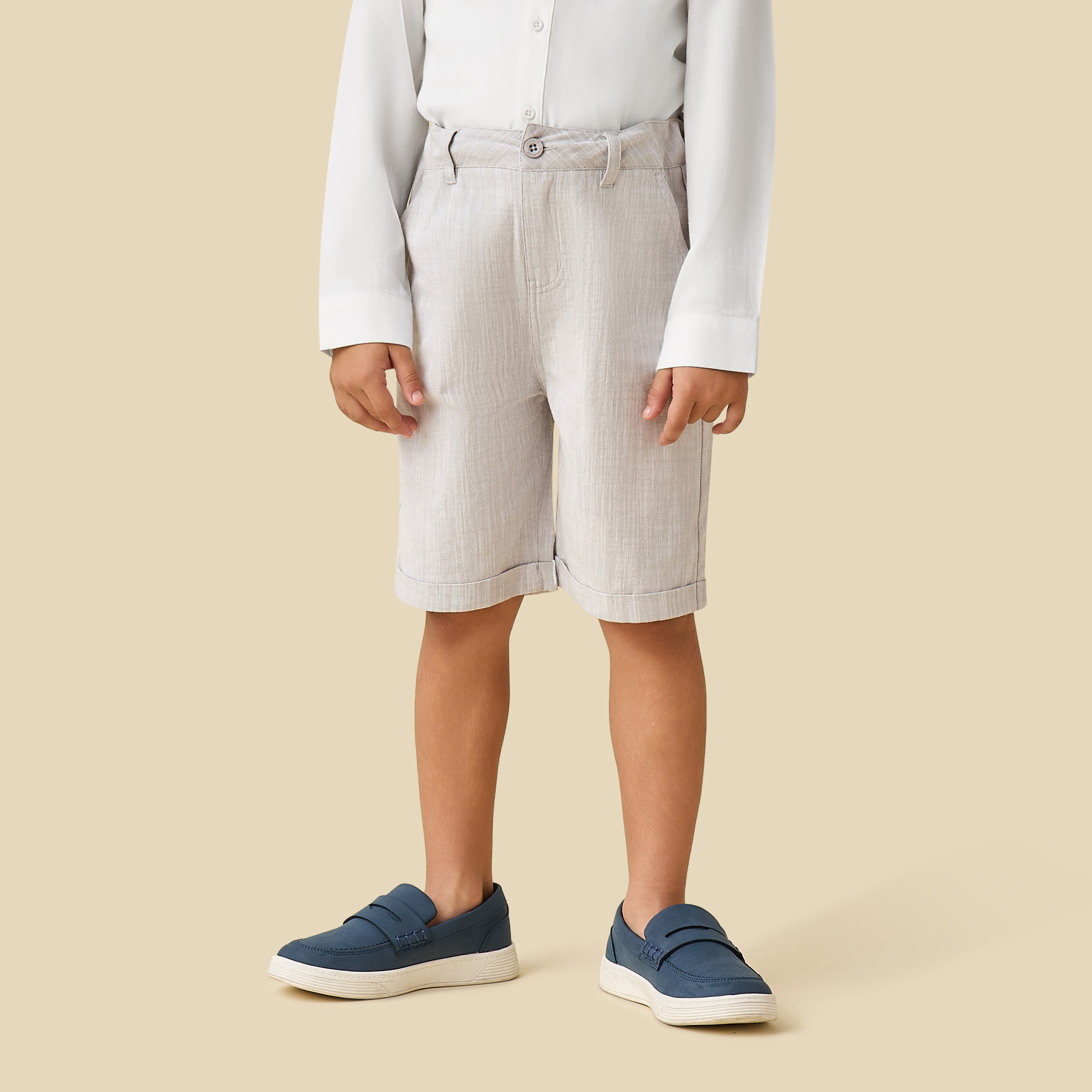 Juniors Collared Long Sleeves Shirt and Shorts with Waistcoat and Bow Tie-baby-boys-clothing-setsandcoords-image-3