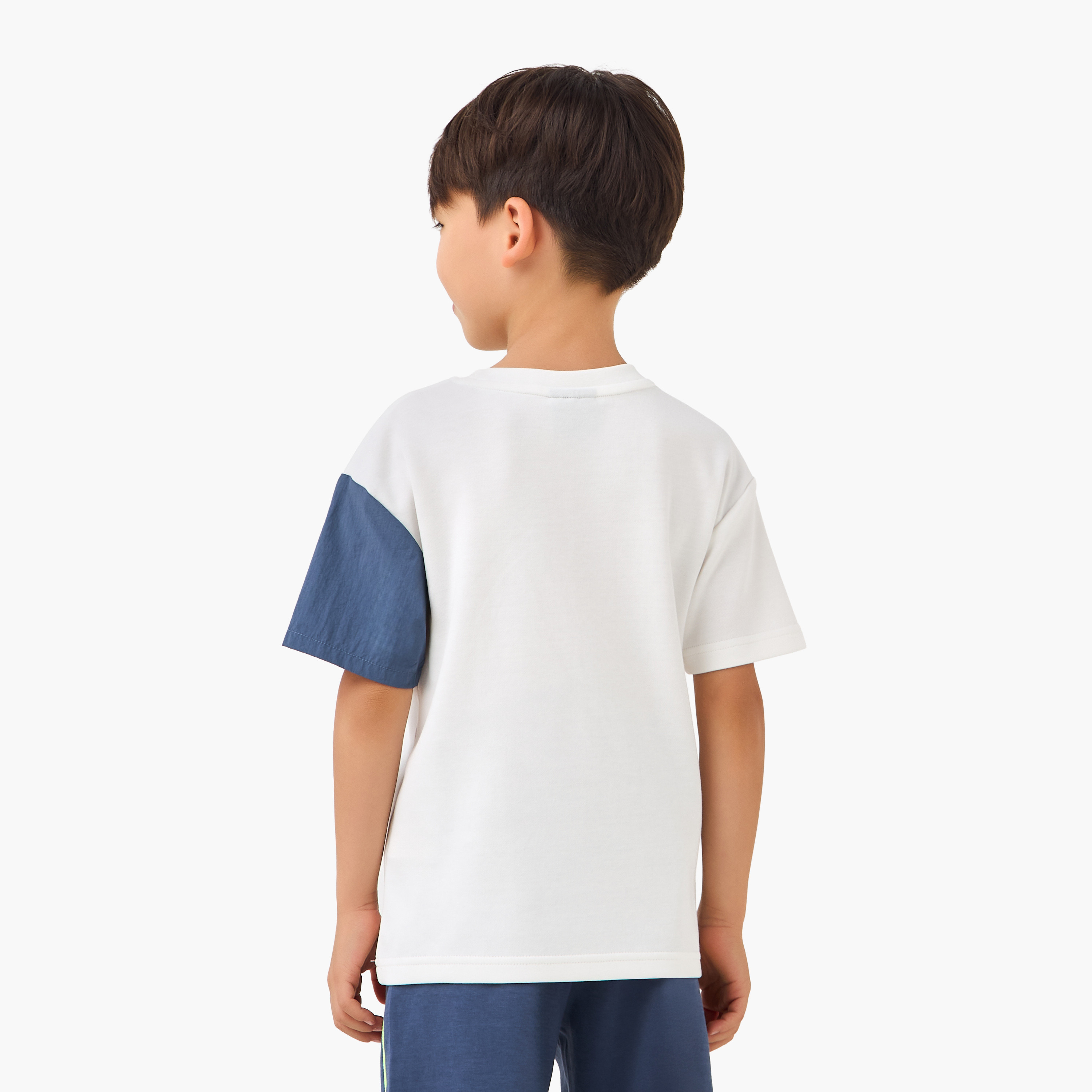 XYZ Crew Neck Short Sleeves T-shirt with Colourblock Design-sports-boys-clothing-tops-image-3