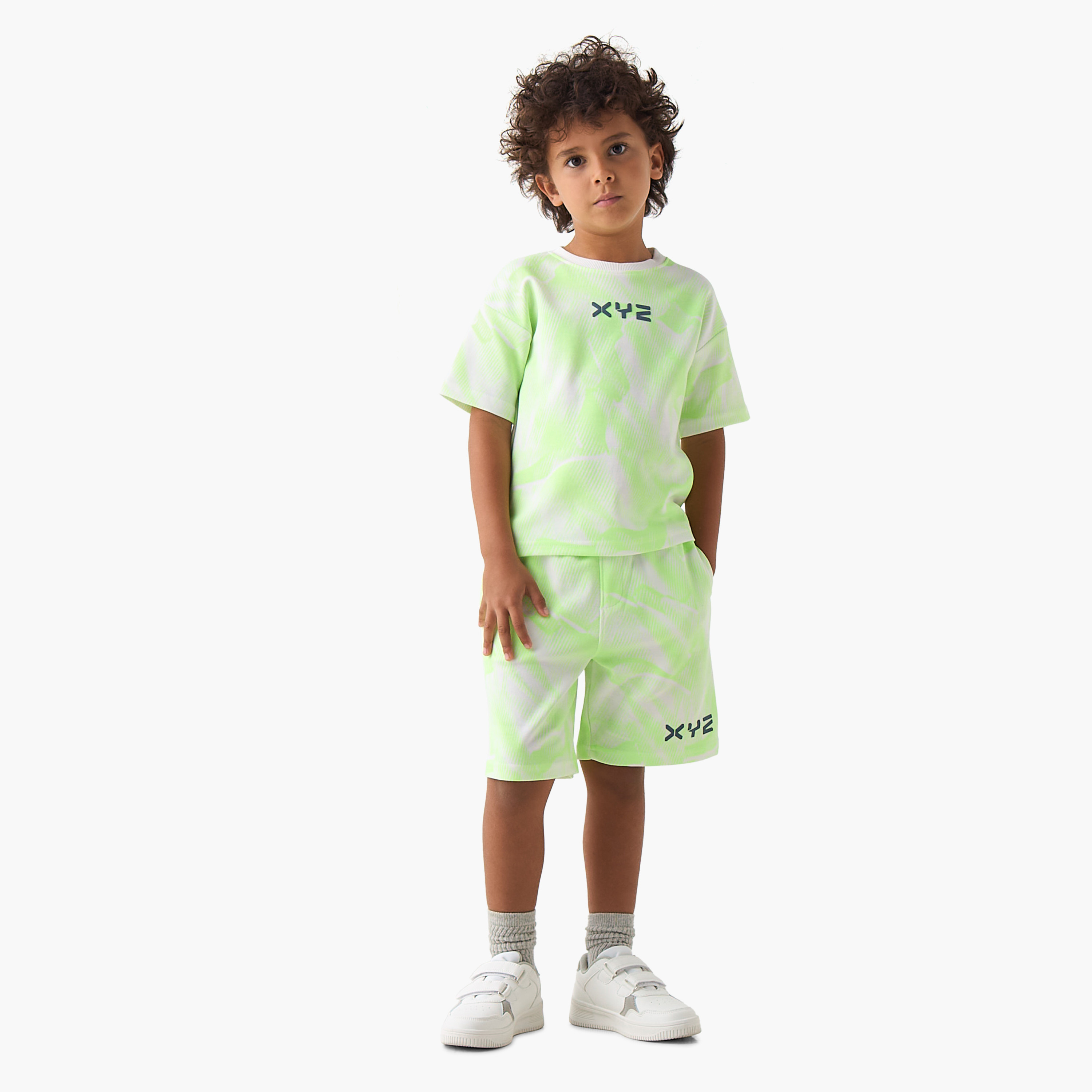 XYZ Crew Neck Short Sleeves T-shirt and Shorts Set with Logo Print-boys-clothing-sportswear-sets-image-1