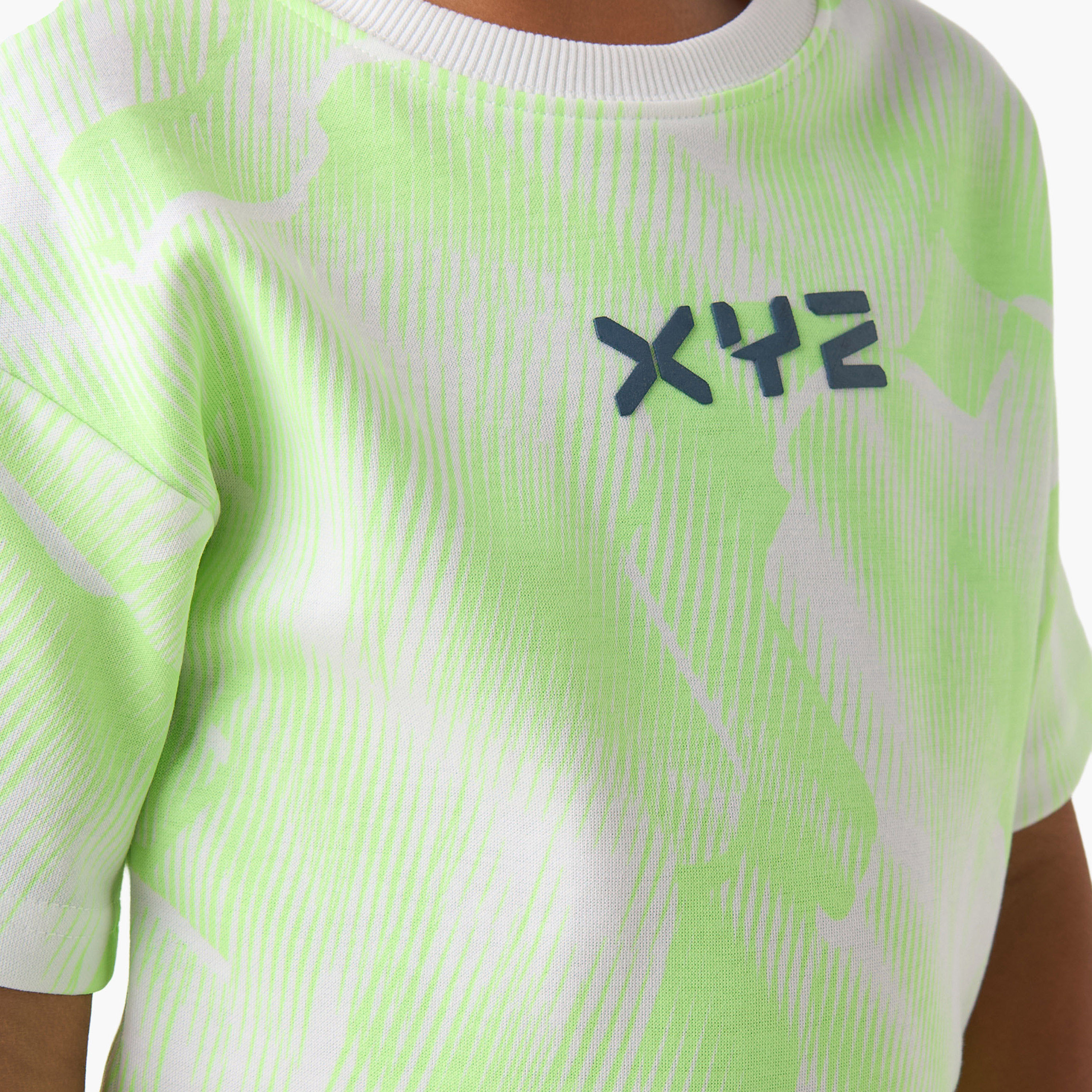 XYZ Crew Neck Short Sleeves T-shirt and Shorts Set with Logo Print-boys-clothing-sportswear-sets-image-6