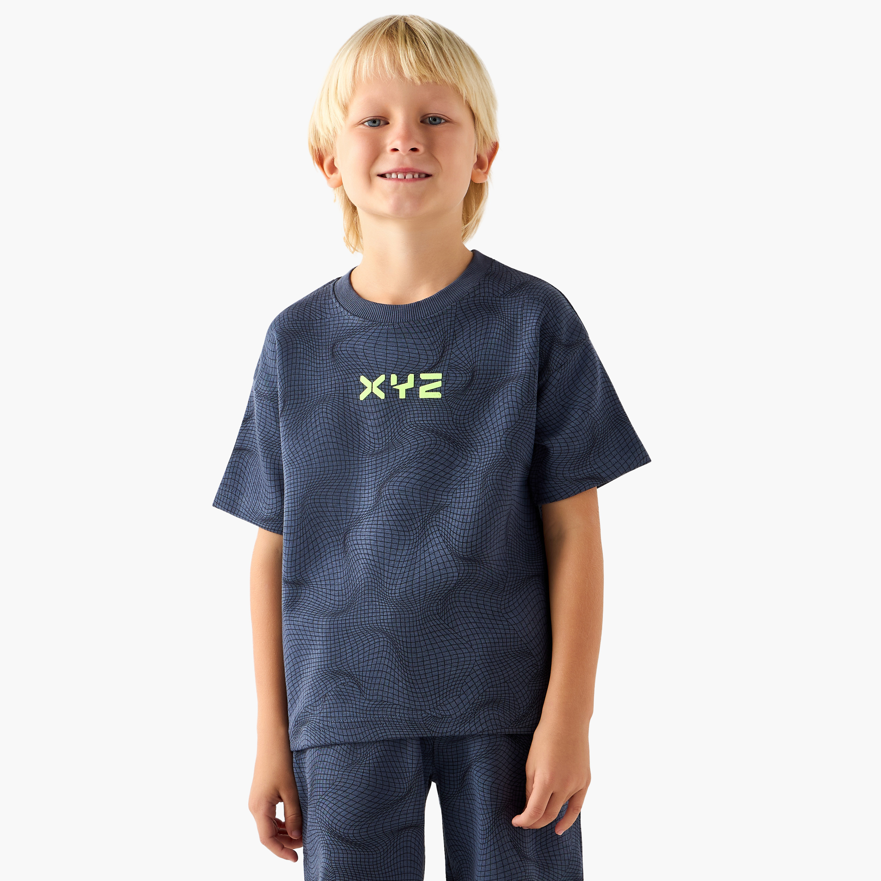 XYZ Crew Neck Short Sleeves T-shirt and Shorts Set with Logo Print-boys-clothing-sportswear-sets-image-2