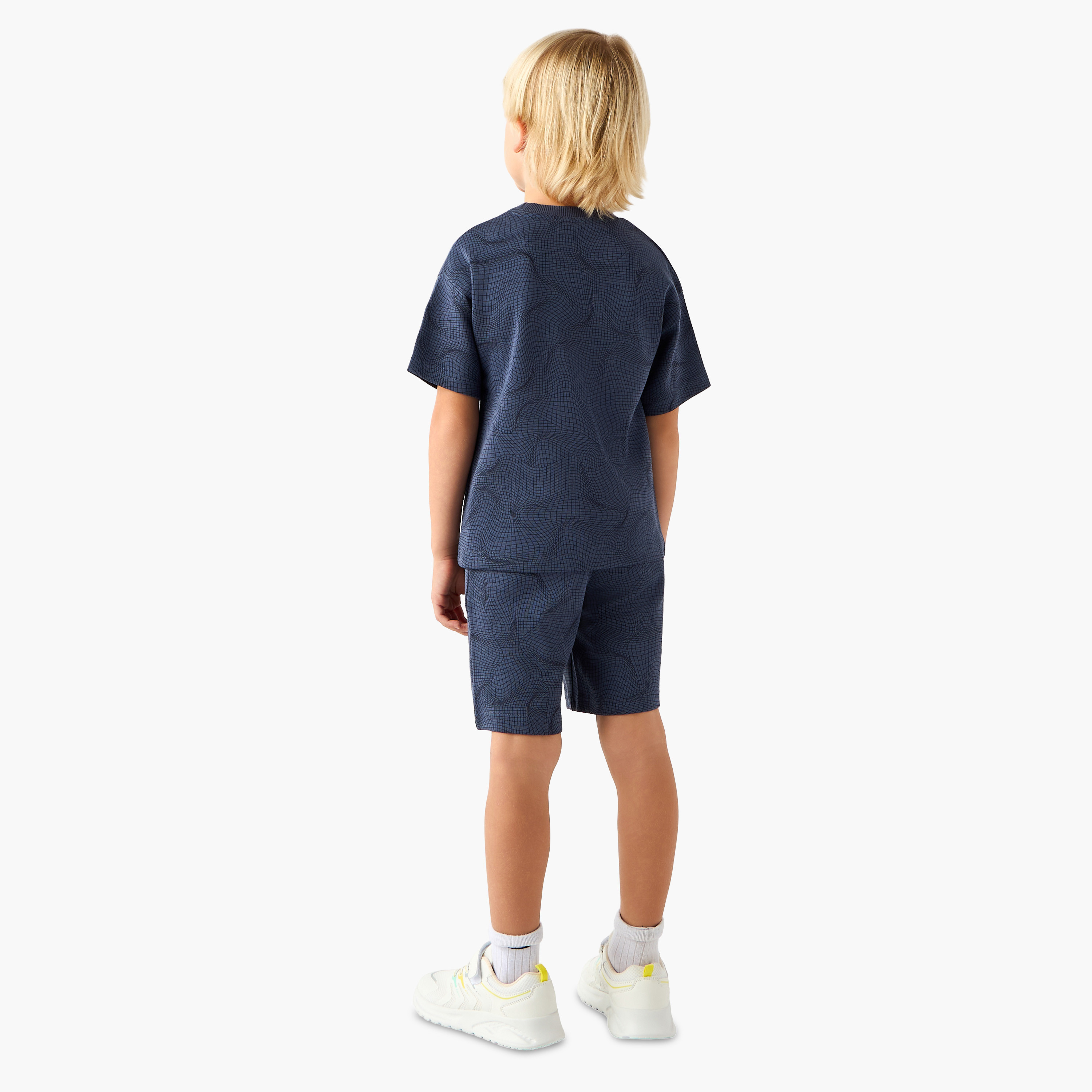 XYZ Crew Neck Short Sleeves T-shirt and Shorts Set with Logo Print-boys-clothing-sportswear-sets-image-4
