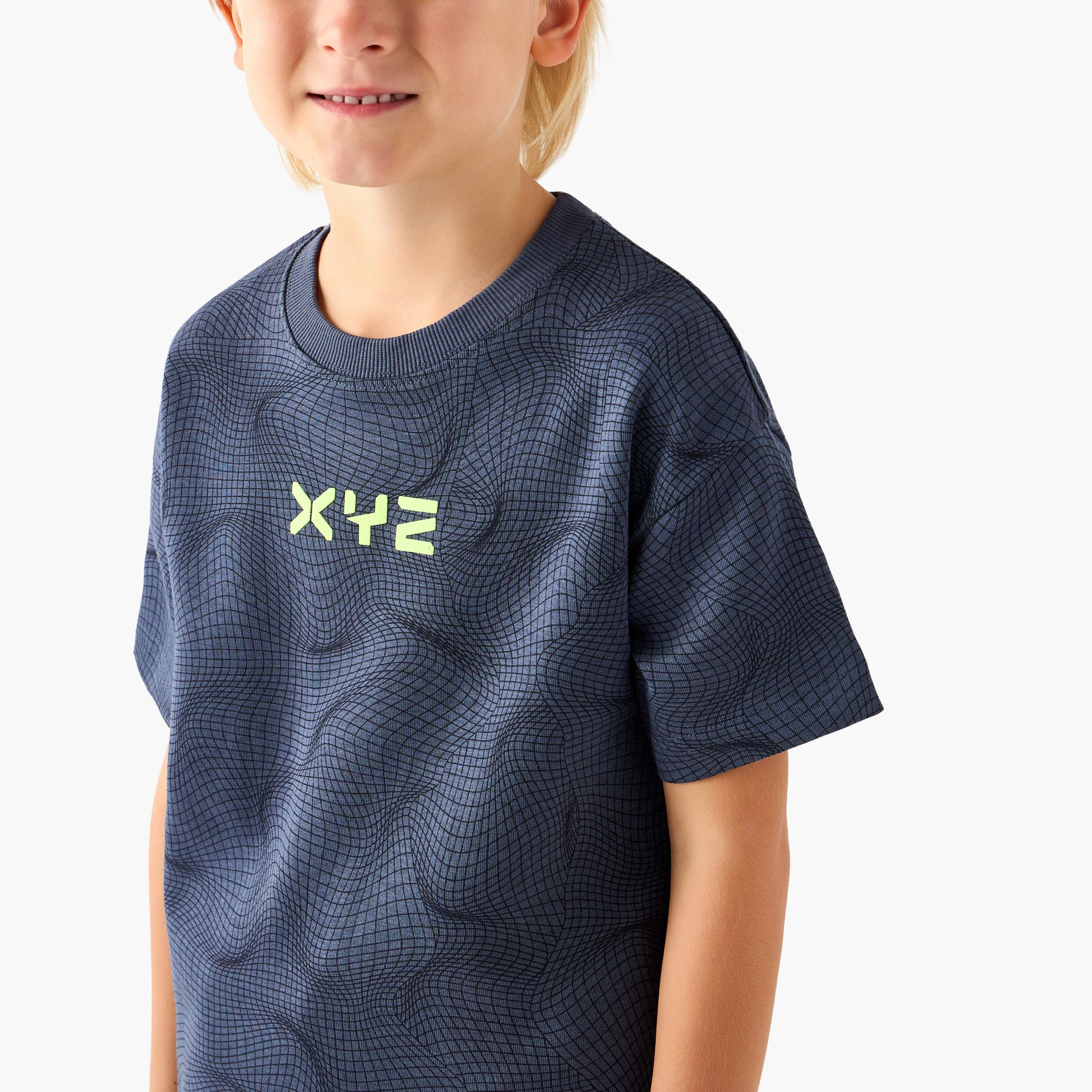 XYZ Crew Neck Short Sleeves T-shirt and Shorts Set with Logo Print-boys-clothing-sportswear-sets-image-5