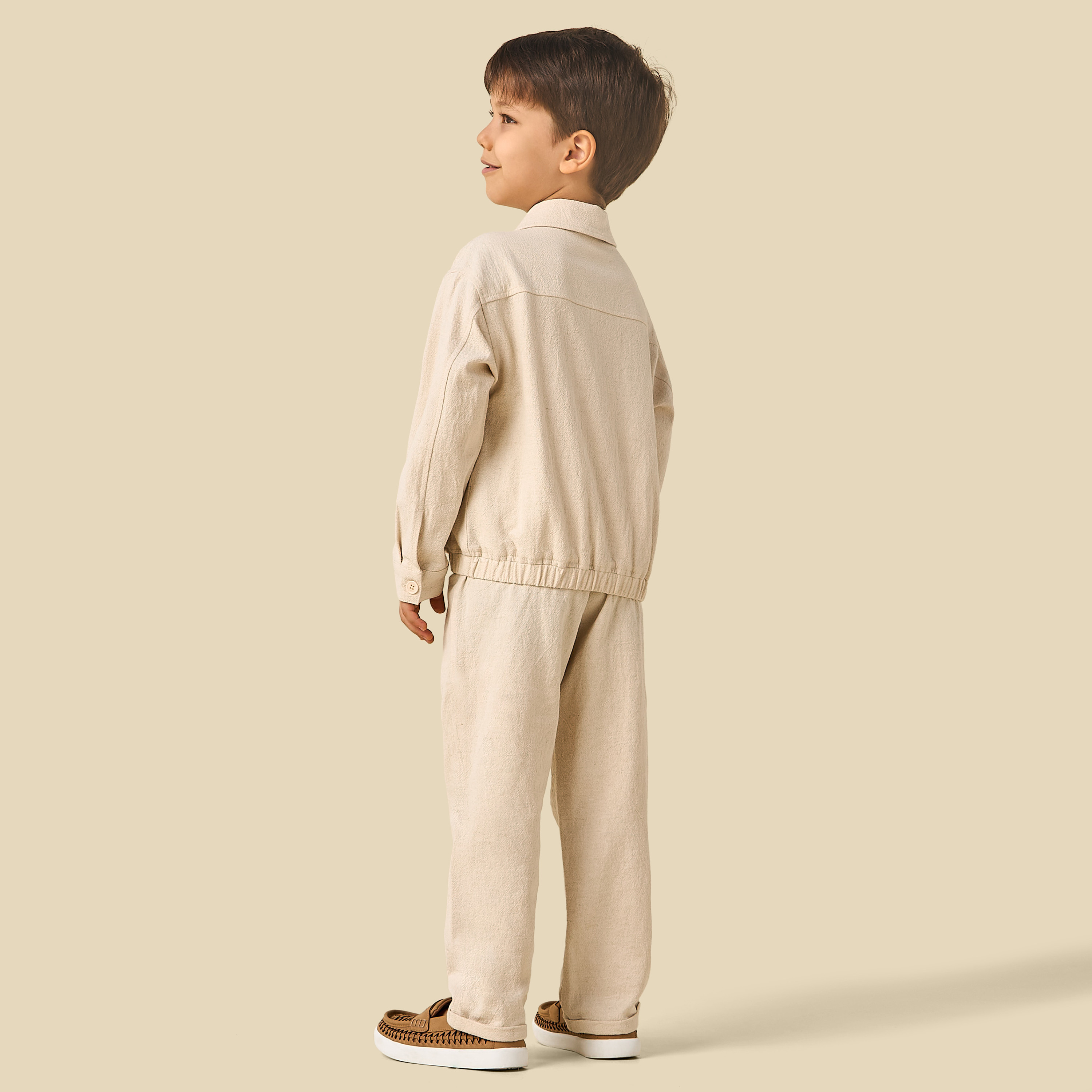 طقم بنطلون بارز الملمس وقميص بياقة عادية وأكمام طويلة من إليجو-baby-boys-clothing-winterwear-setsandcoords-image-3
