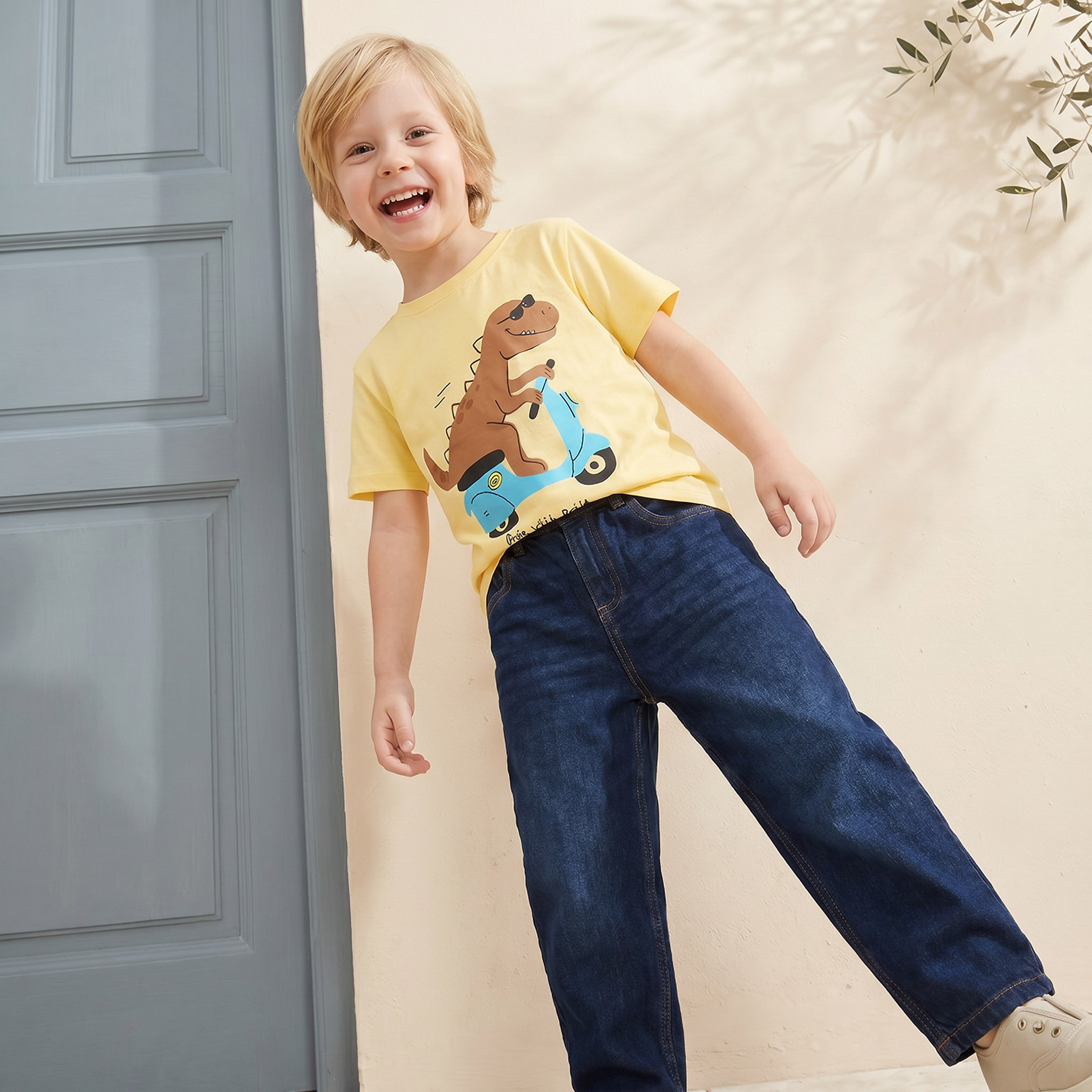 بنطلون جينز بقصة بالون مغسول متوسط وخصر شبه مطاطي من جونيورز-baby-boys-clothing-bottoms-jeans-image-5