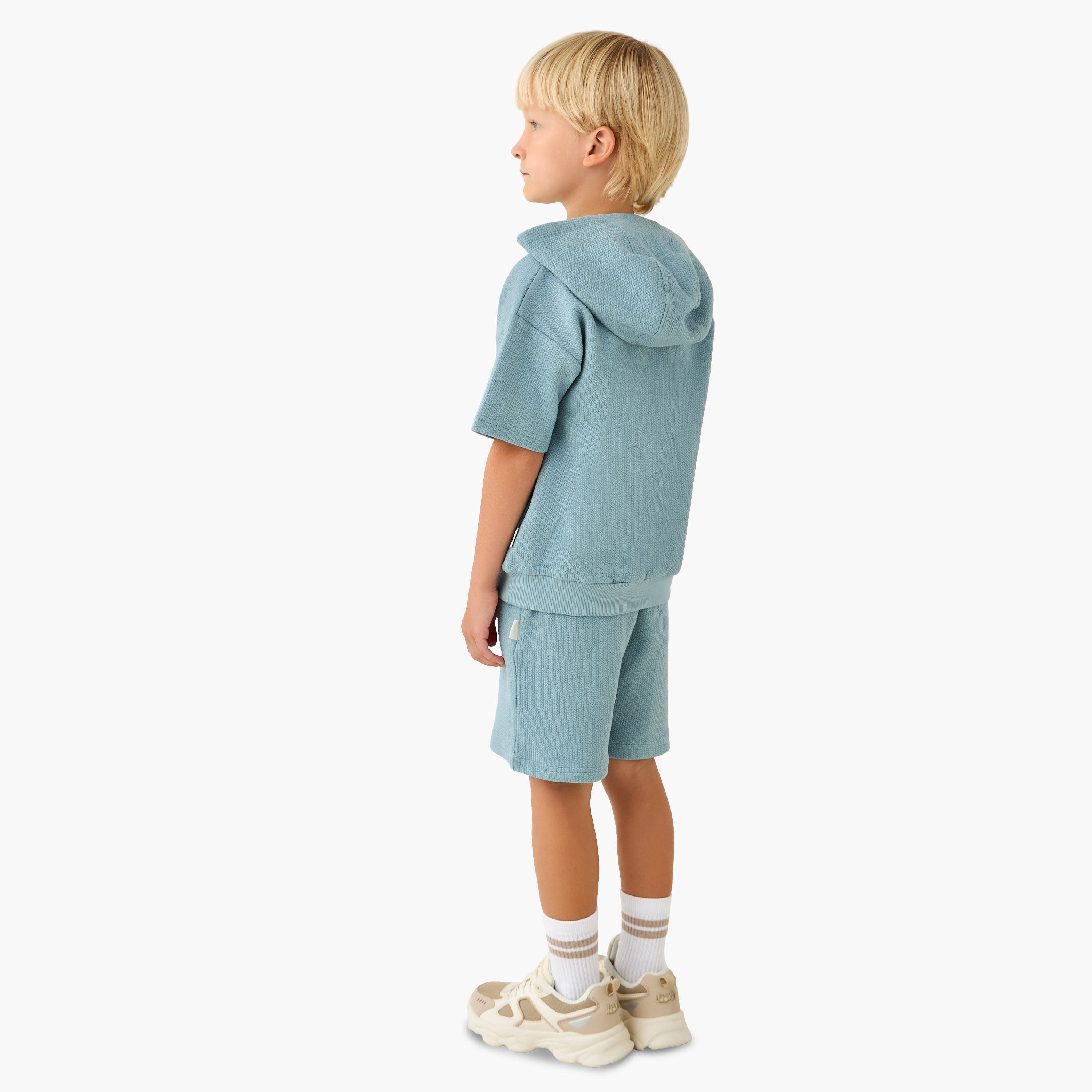 طقم سويت شيرت بياقة قبعة وأكمام قصيرة مع شورت بجيوب من لي كوبر-boys-clothing-setsandcoords-image-4
