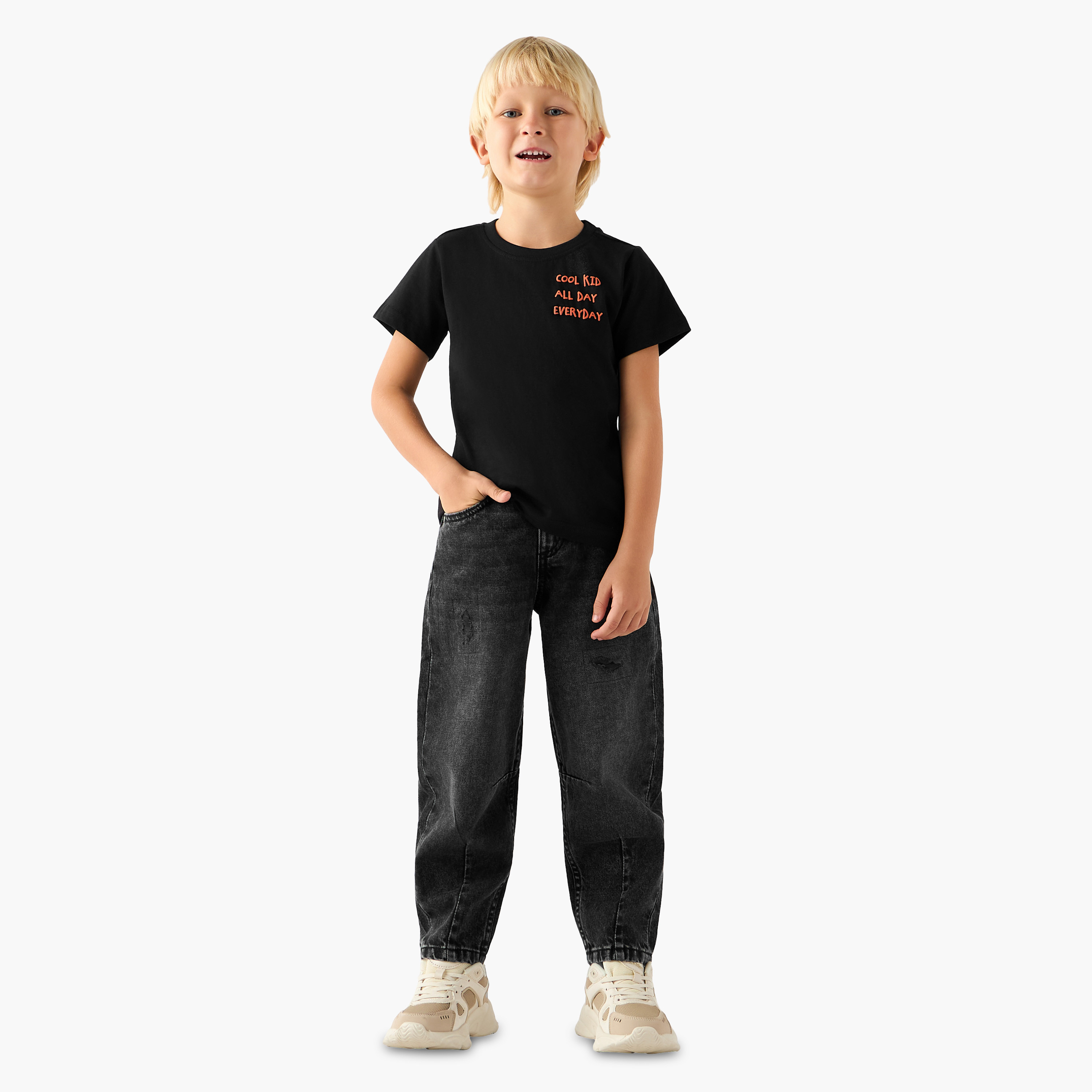 Lee Cooper Mid-Rise Relaxed Fit Jeans with Distressed Design-baby-boys-clothing-bottoms-jeans-image-2