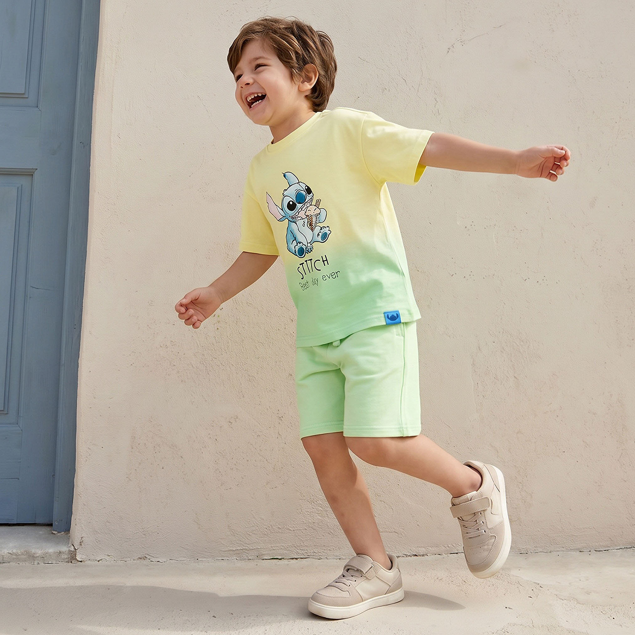 طقم شورت وتيشيرت بياقة ضيقة وأكمام قصيرة وطبعات ستيتش من ديزني-boys-clothing-setsandcoords-image-8