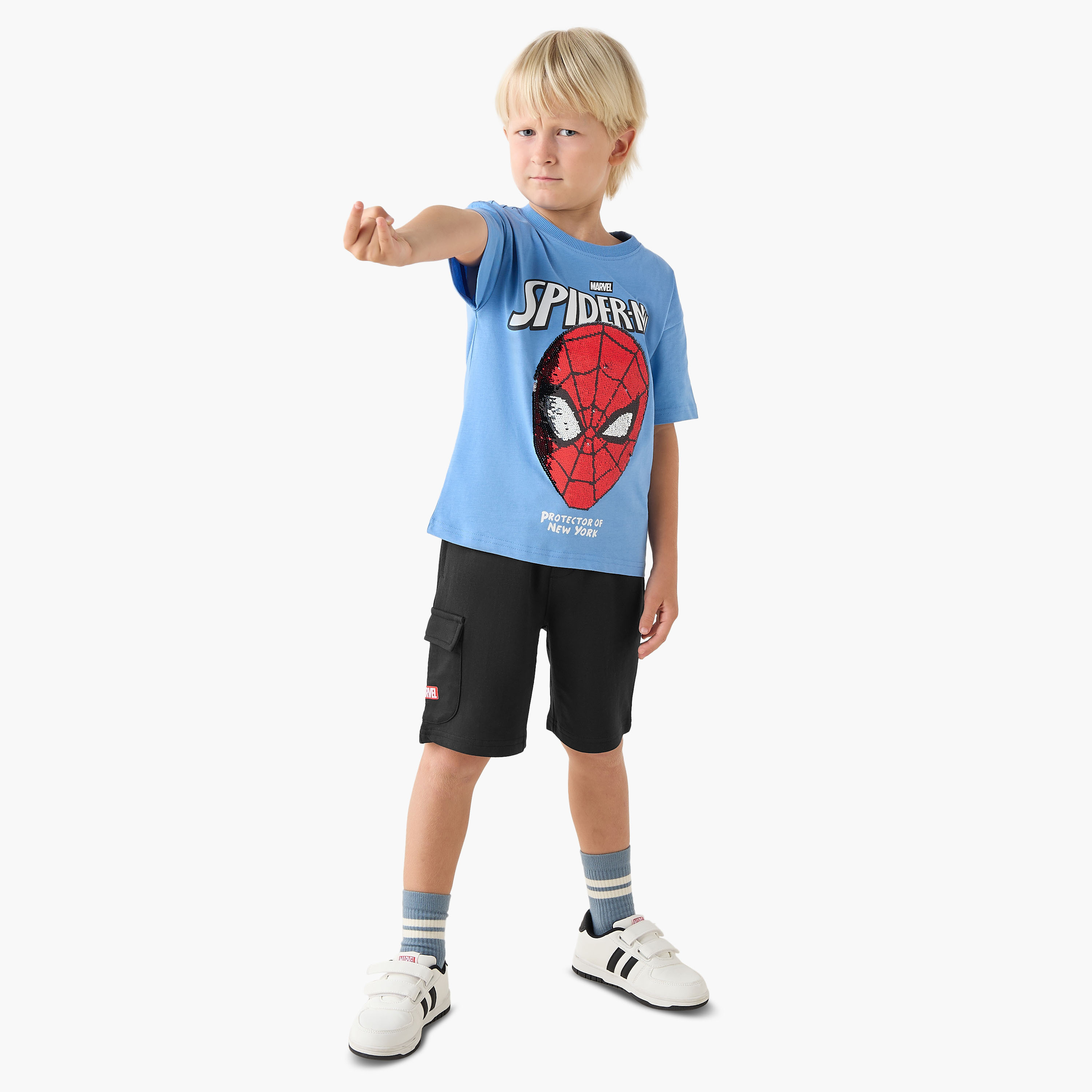 تيشيرت بياقة ضيقة وأكمام قصيرة وتزيينات سبايدر مان-boys-clothing-tshirtsandpolos-image-4
