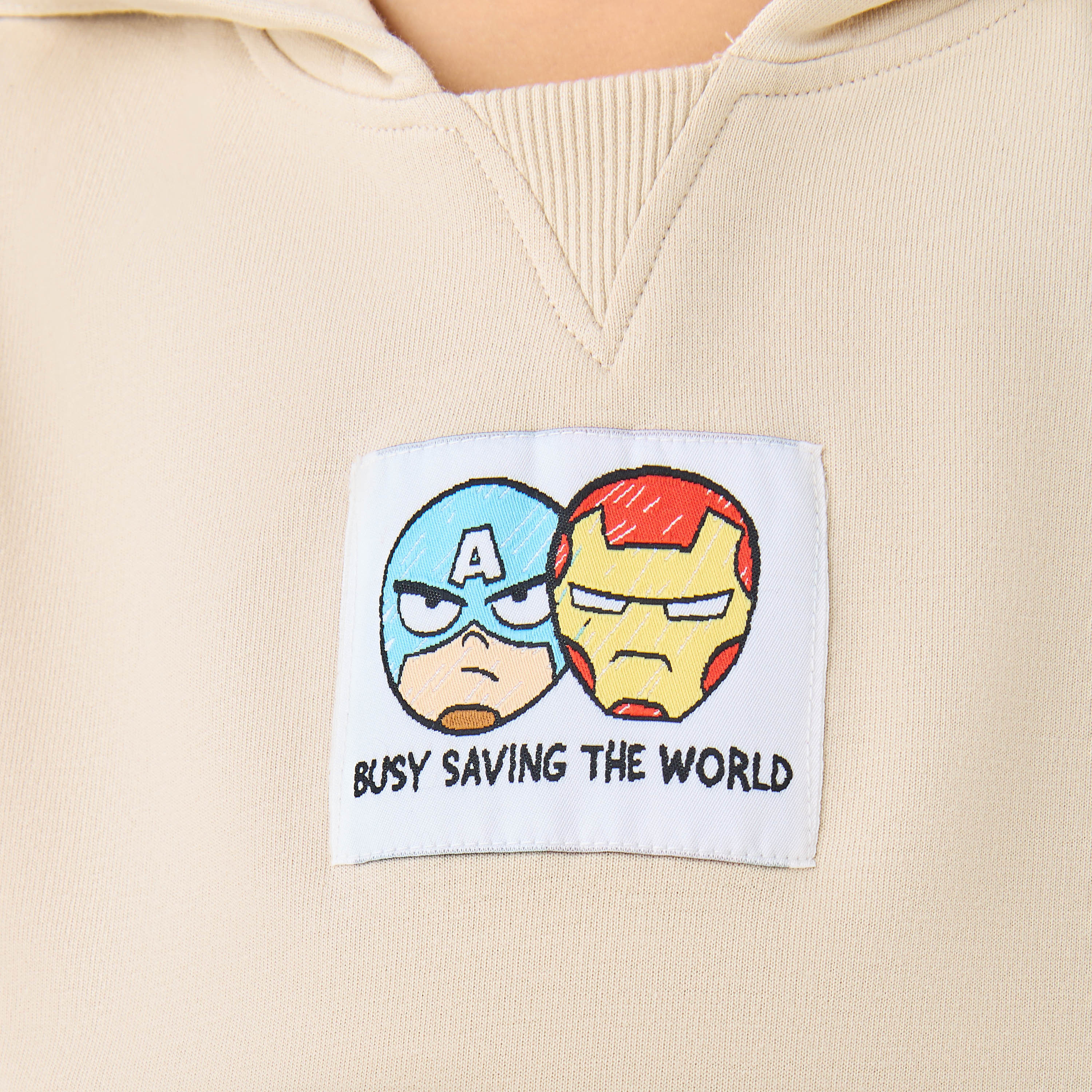طقم تيشيرت بقبعة وأكمام قصيرة وطبعات أفينجرز مع شورت من جونيورز-boys-clothing-setsandcoords-image-7