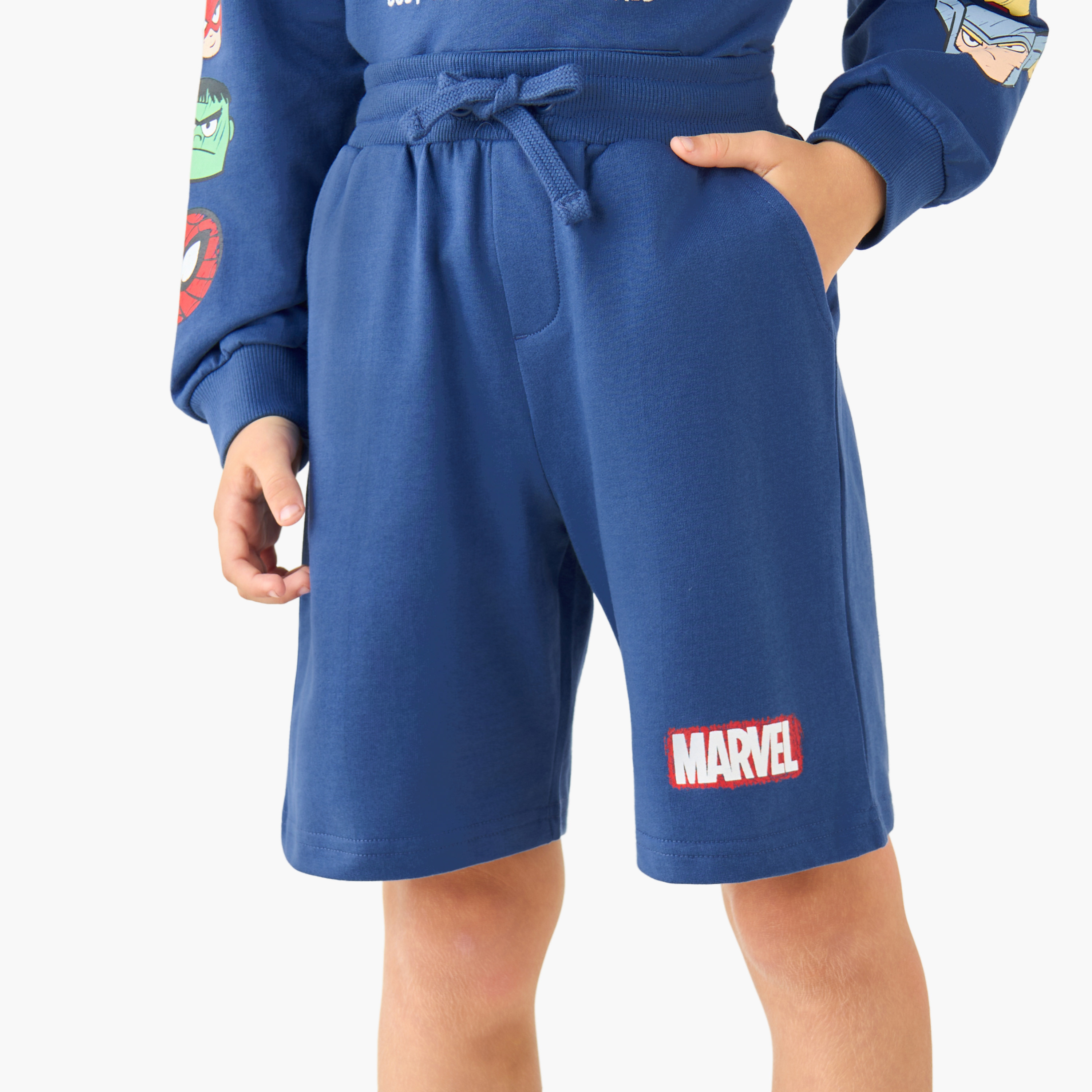 طقم شورت بجيوب وسويت شيرت بأكمام طويلة ورقبة مستديرة-baby-boys-clothing-winterwear-setsandcoords-image-5