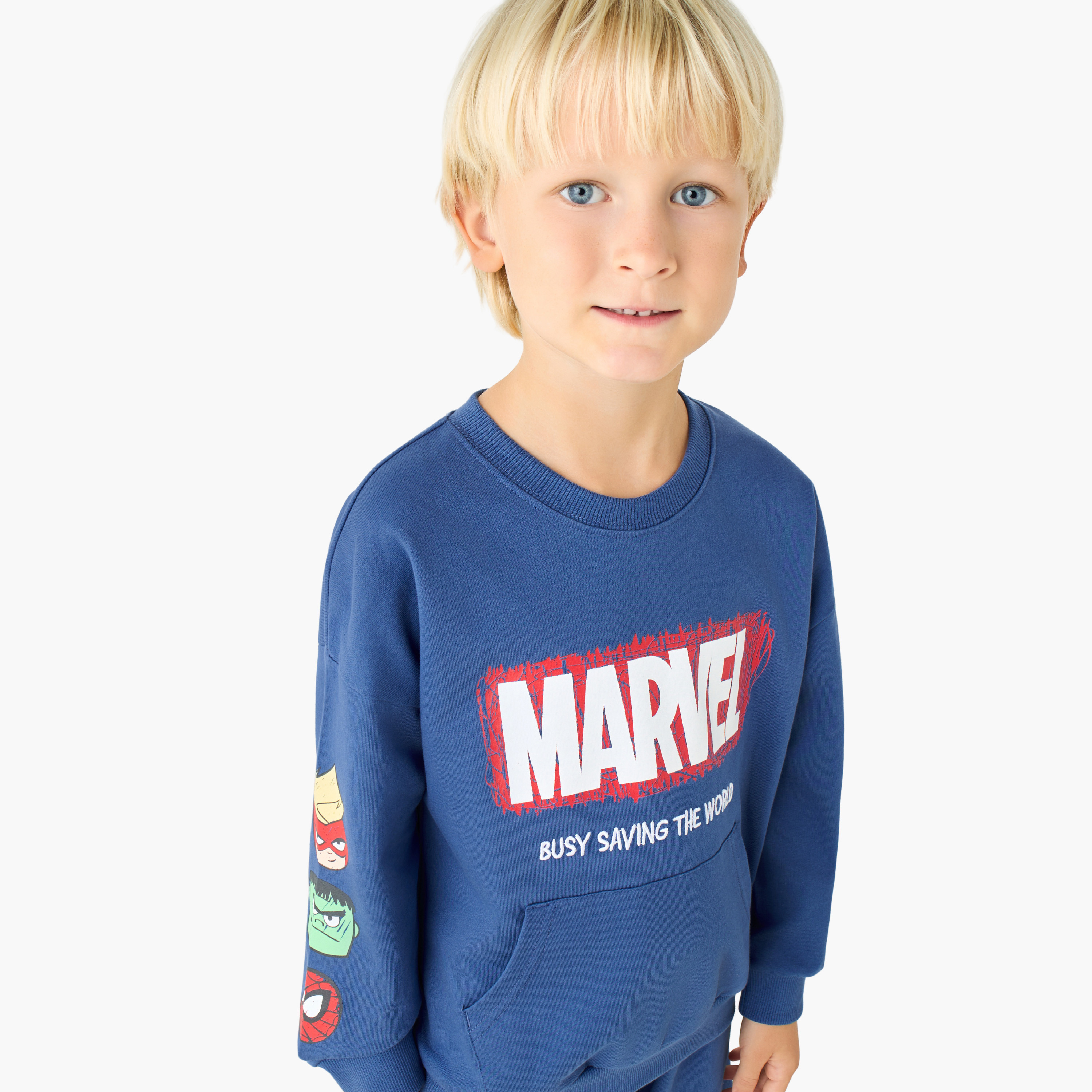 طقم شورت بجيوب وسويت شيرت بأكمام طويلة ورقبة مستديرة-baby-boys-clothing-winterwear-setsandcoords-image-3