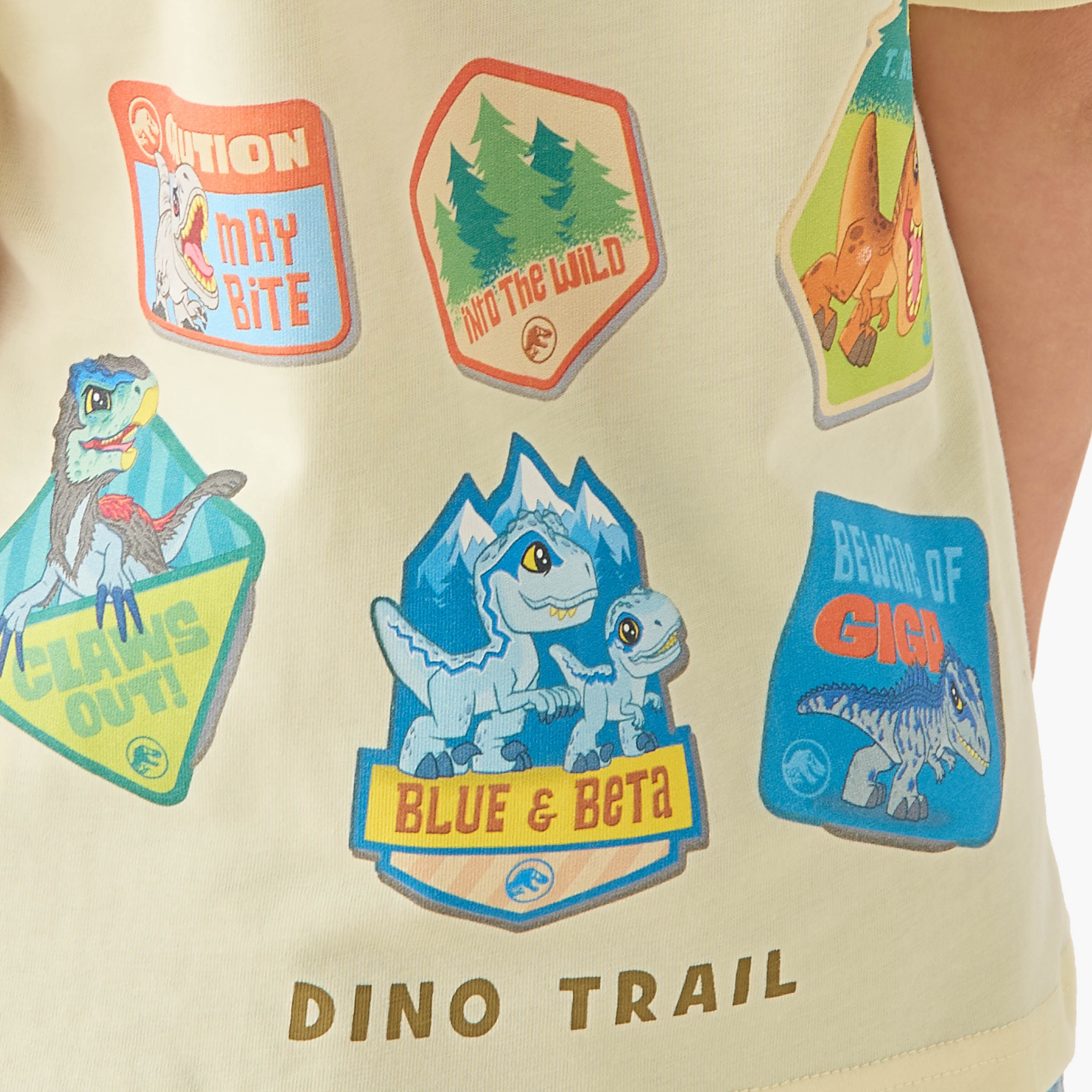 Crew Neck Short Sleeves T-shirt with Jurassic World Print-boys-clothing-tshirtsandpolos-image-5