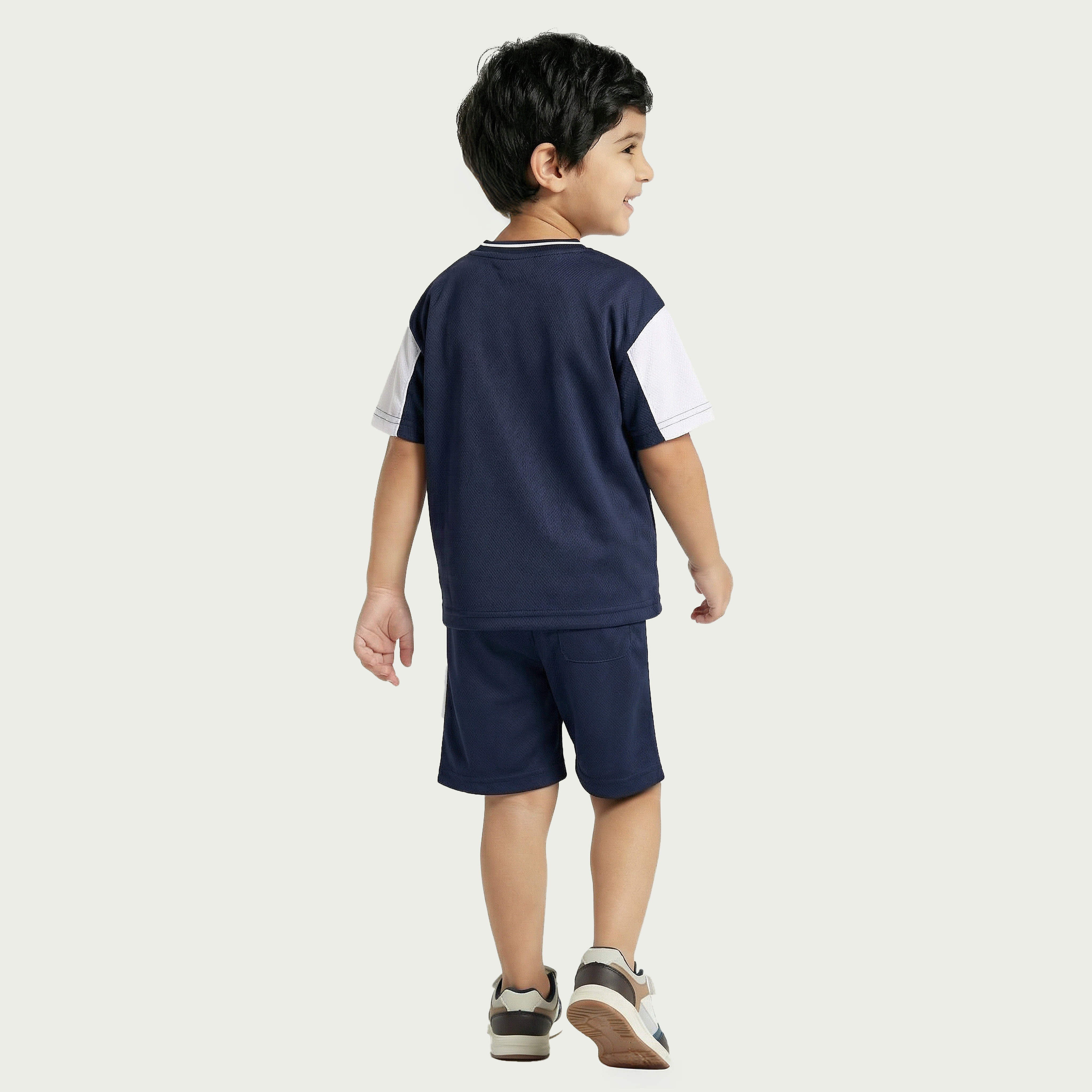 Crew Neck Short Sleeves T-shirt and Shorts Set with Sonic the Hedgehog Print-boys-clothing-setsandcoords-image-3