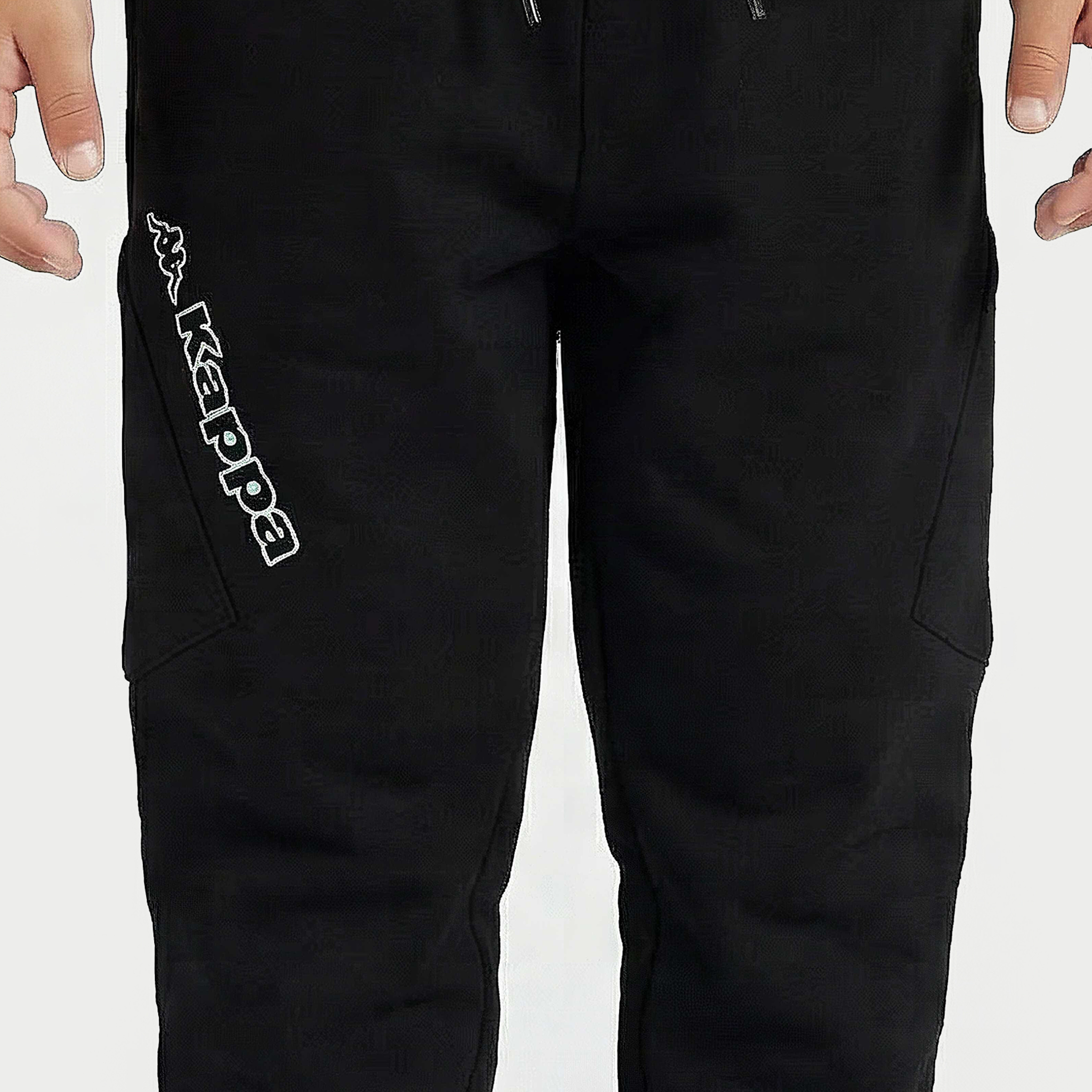 بنطلون رياضي بخصر مطاطي ورباط وطبعات شعار من كابا-boys-clothing-bottoms-joggersandtrackpants-image-4