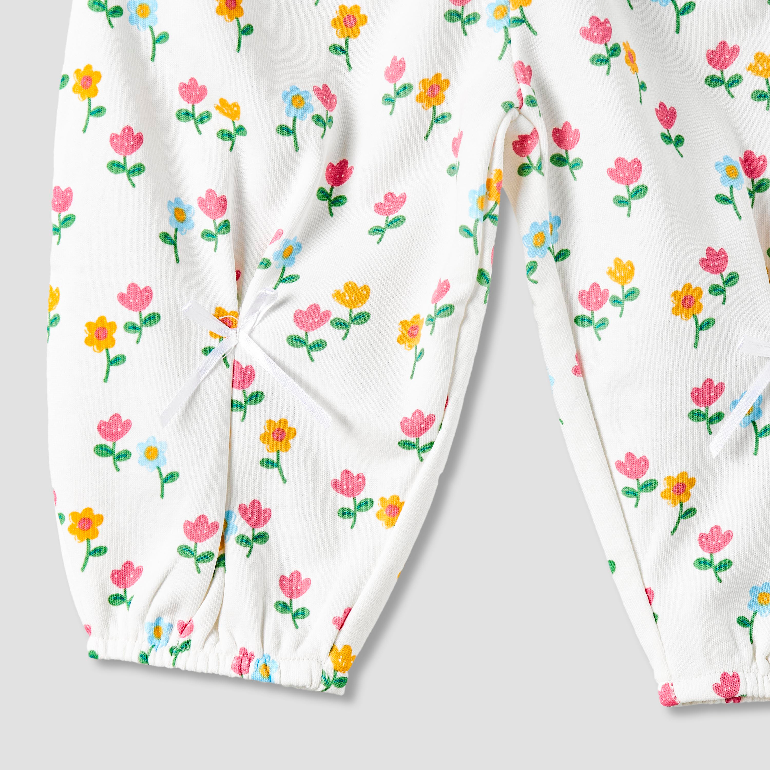 Juniors Elastic Waist Joggers with Bow Applique-baby-girls-clothing-bottoms-joggersandtrackpants-image-4
