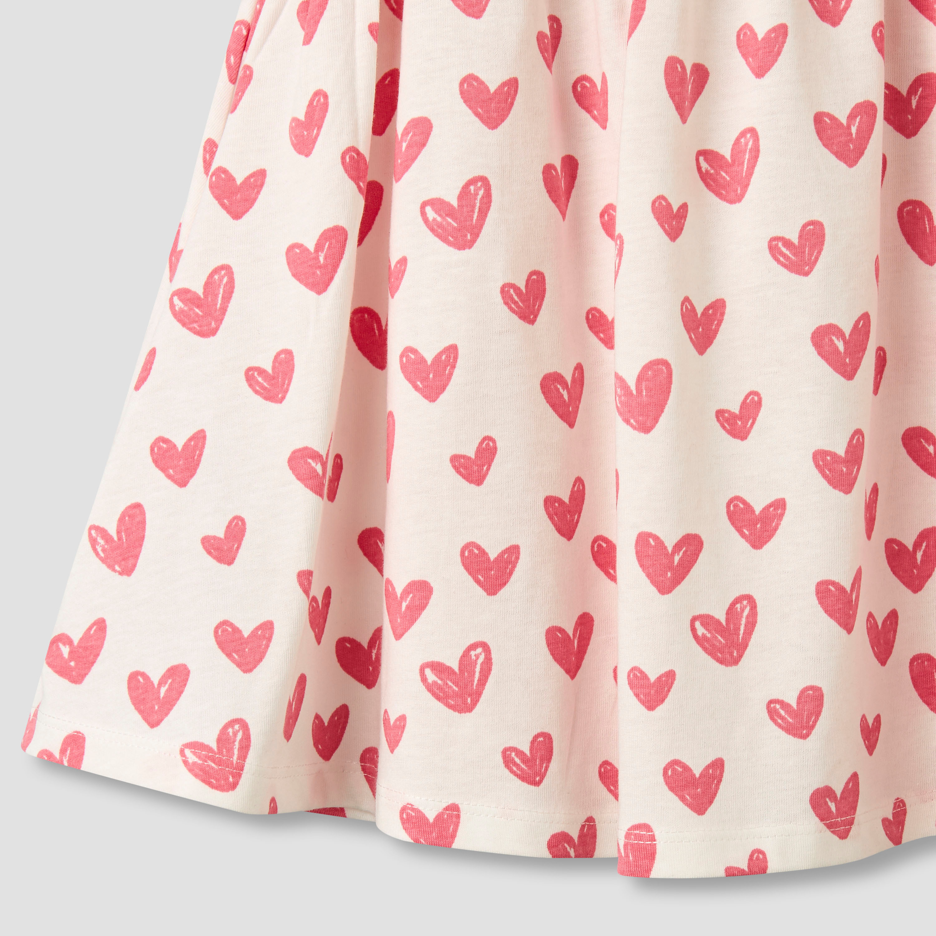 فستان إيه لاين برقبة مستديرة وأكمام قصيرة وطبعات قلب من جونيورز-baby-girls-clothing-dressesandjumpsuits-image-2