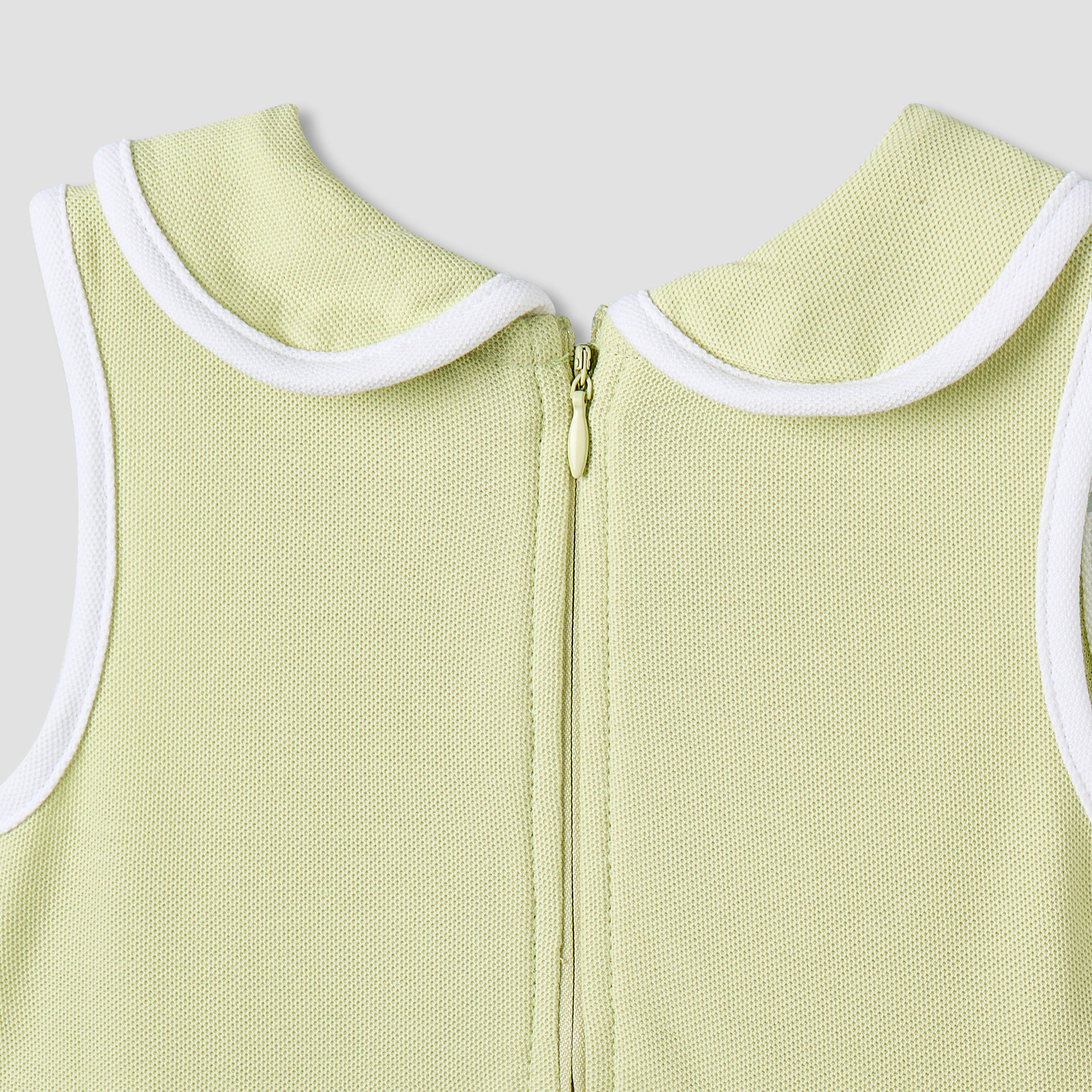 Juniors Peter Pan Collar Sleeveless Knee Length Dress with Zip Closure-baby-girls-clothing-dressesandjumpsuits-image-4