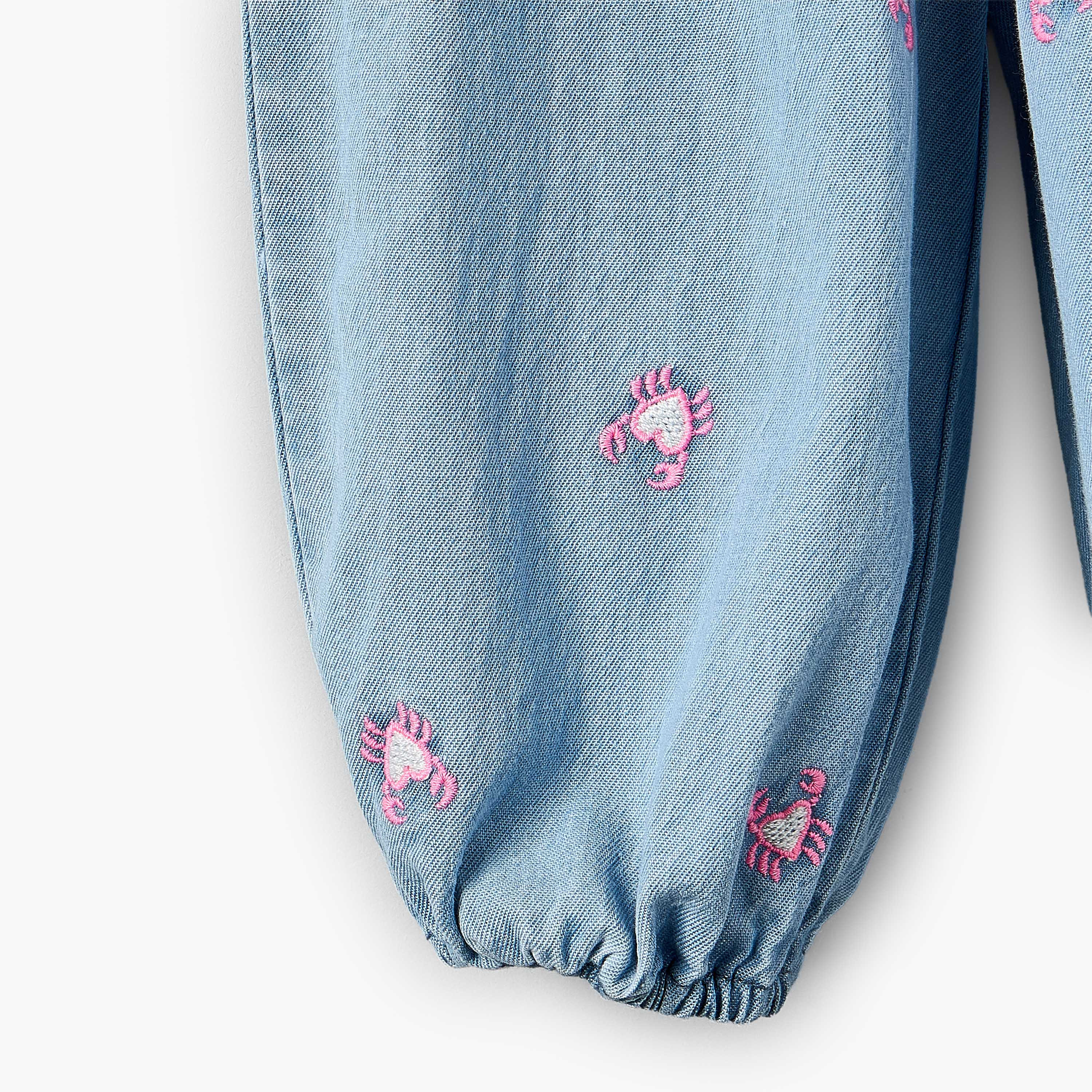 Juniors Crew Neck Short Sleeves Top and Denim Joggers Set with Turtle Print-baby-girls-clothing-setsandcoords-image-8