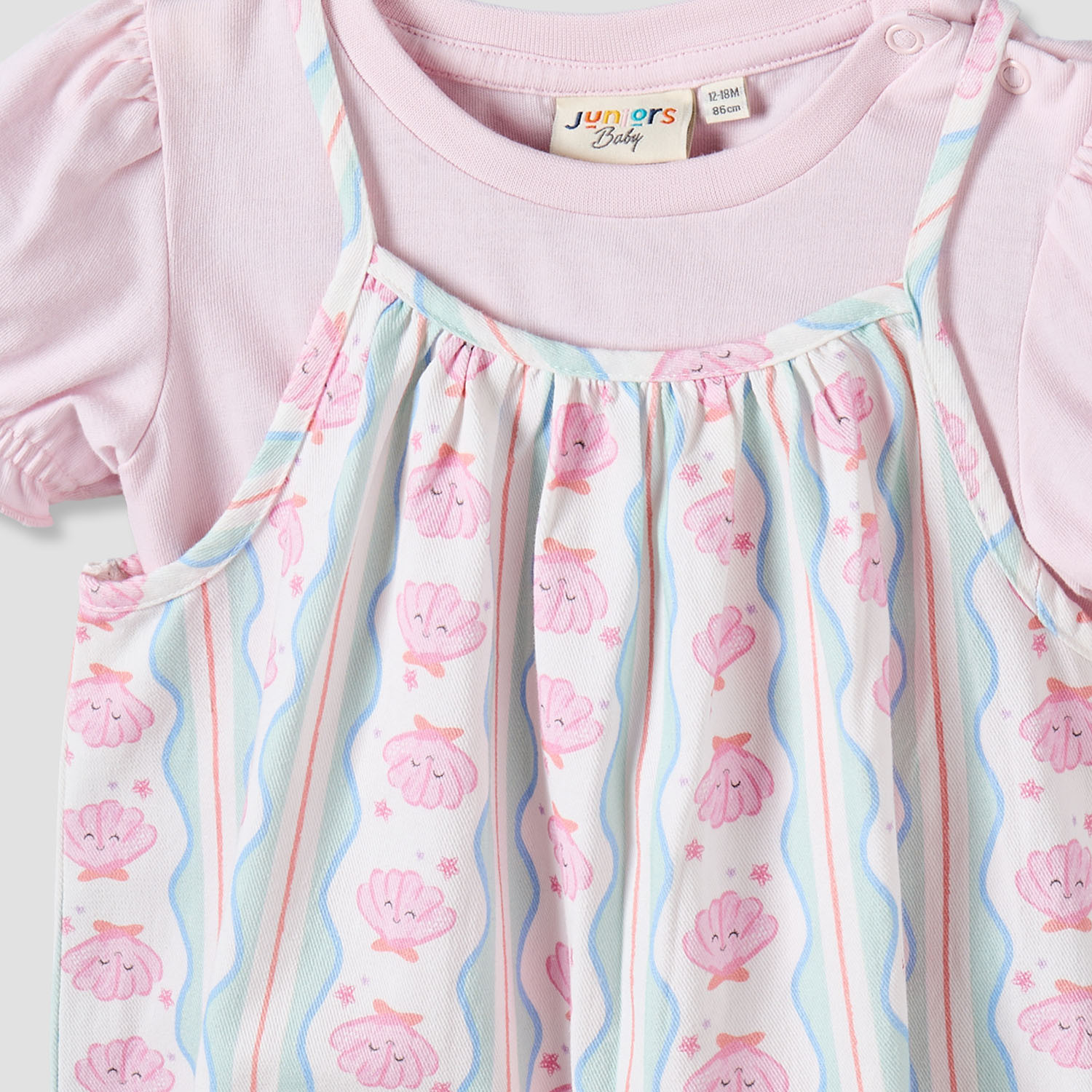 طقم دونغري وتيشيرت بياقة مستديرة وأكمام قصيرة وحافة مكشكشة من جونيورز-baby-girls-clothing-setsandcoords-image-5
