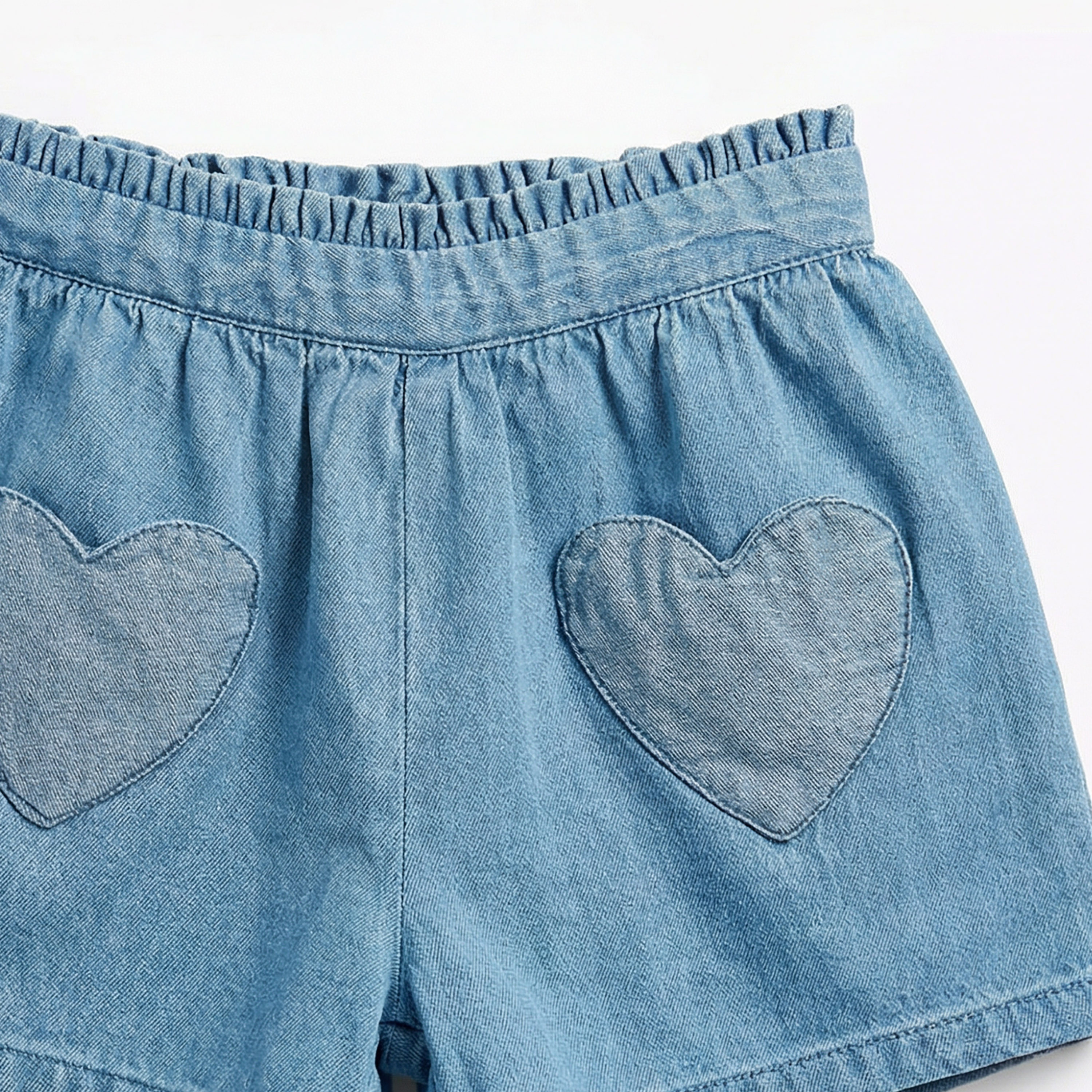 شورت دينم بتزيينات قلب من جونيورز-baby-girls-clothing-bottoms-shorts-image-2