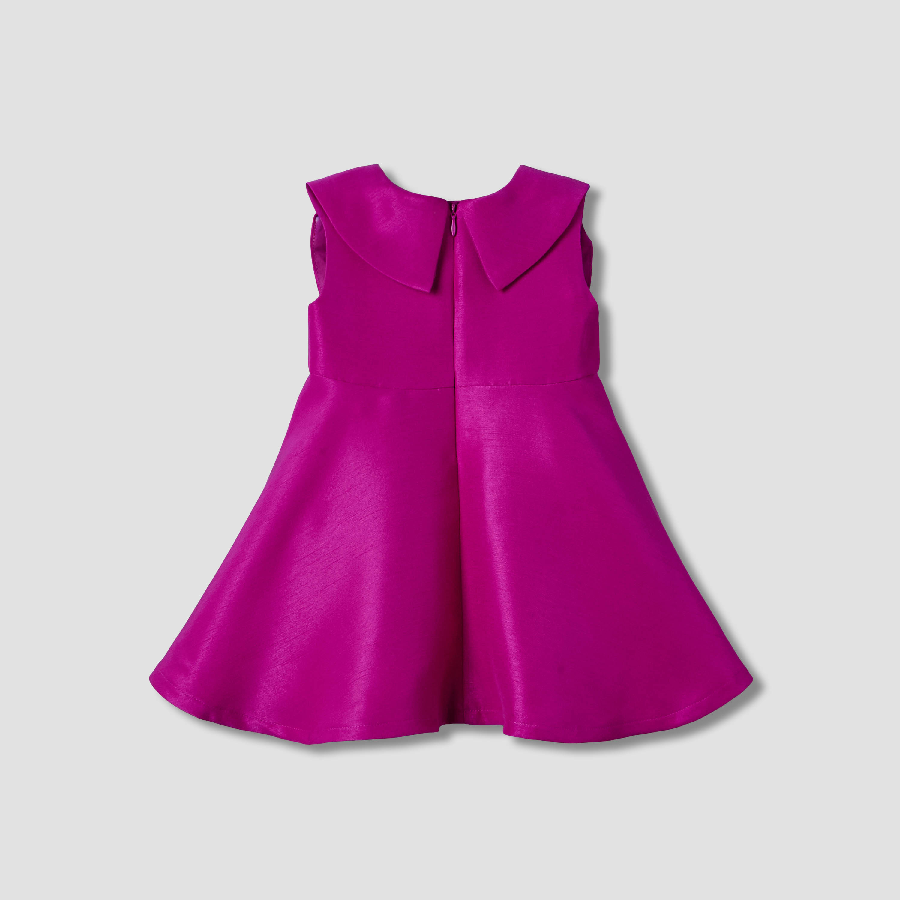 فستان دون أكمام بزينة فيونكة من جونيورز-baby-girls-clothing-dressesandjumpsuits-image-3