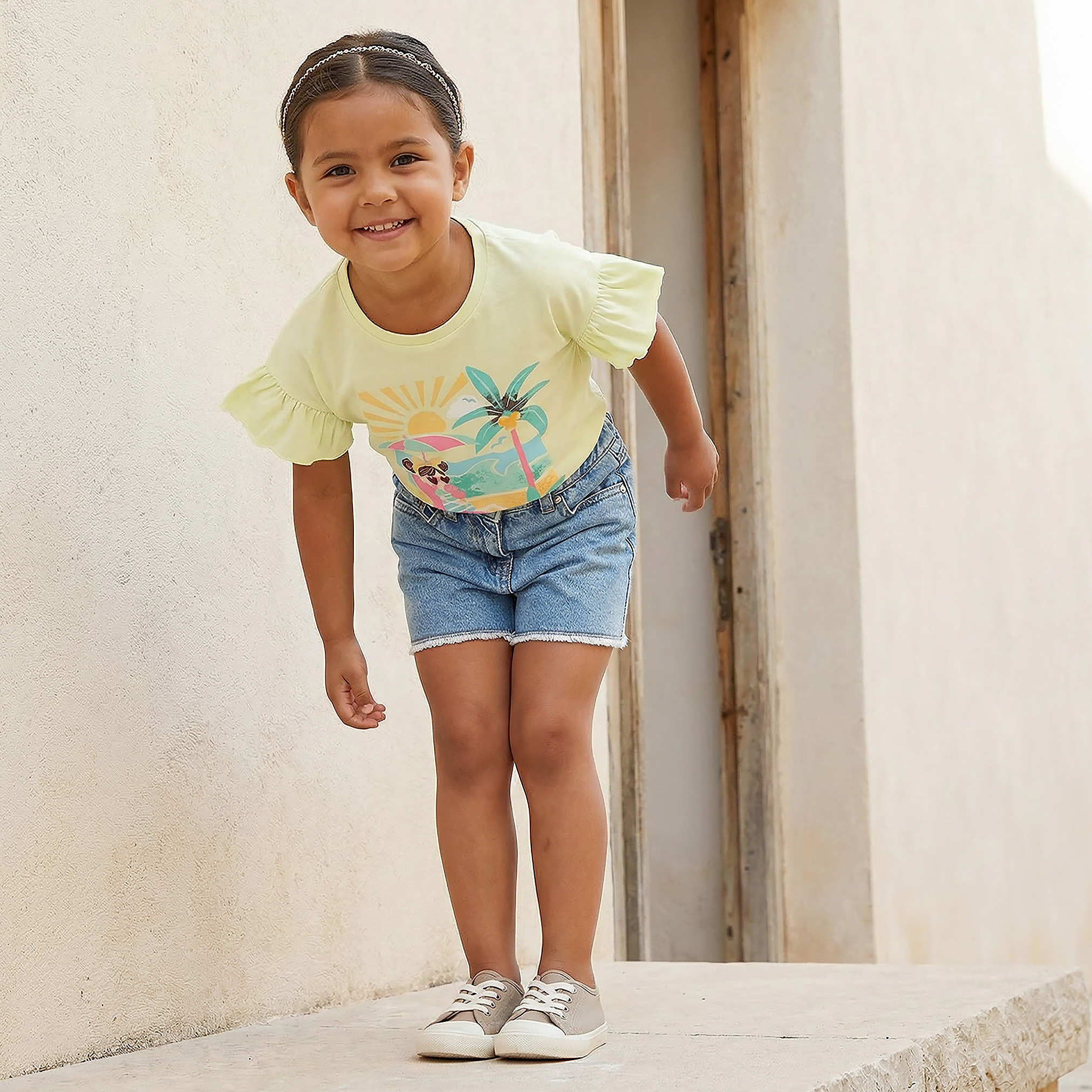Juniors Crew Neck Short Sleeves T-shirt with Graphic Print-girls-clothing-tshirts-image-2