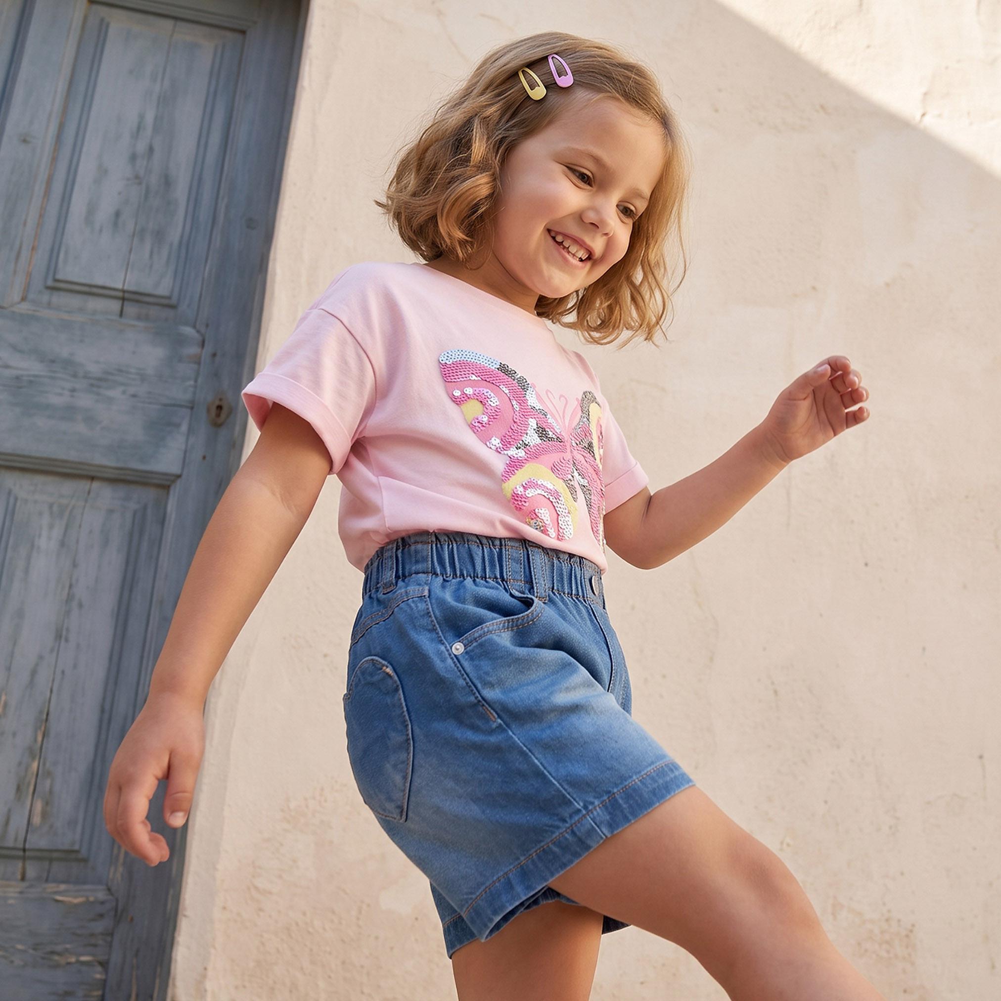 Juniors Crew Neck Short Sleeves T-shirt with Butterfly Embellishment-girls-clothing-tshirts-image-5