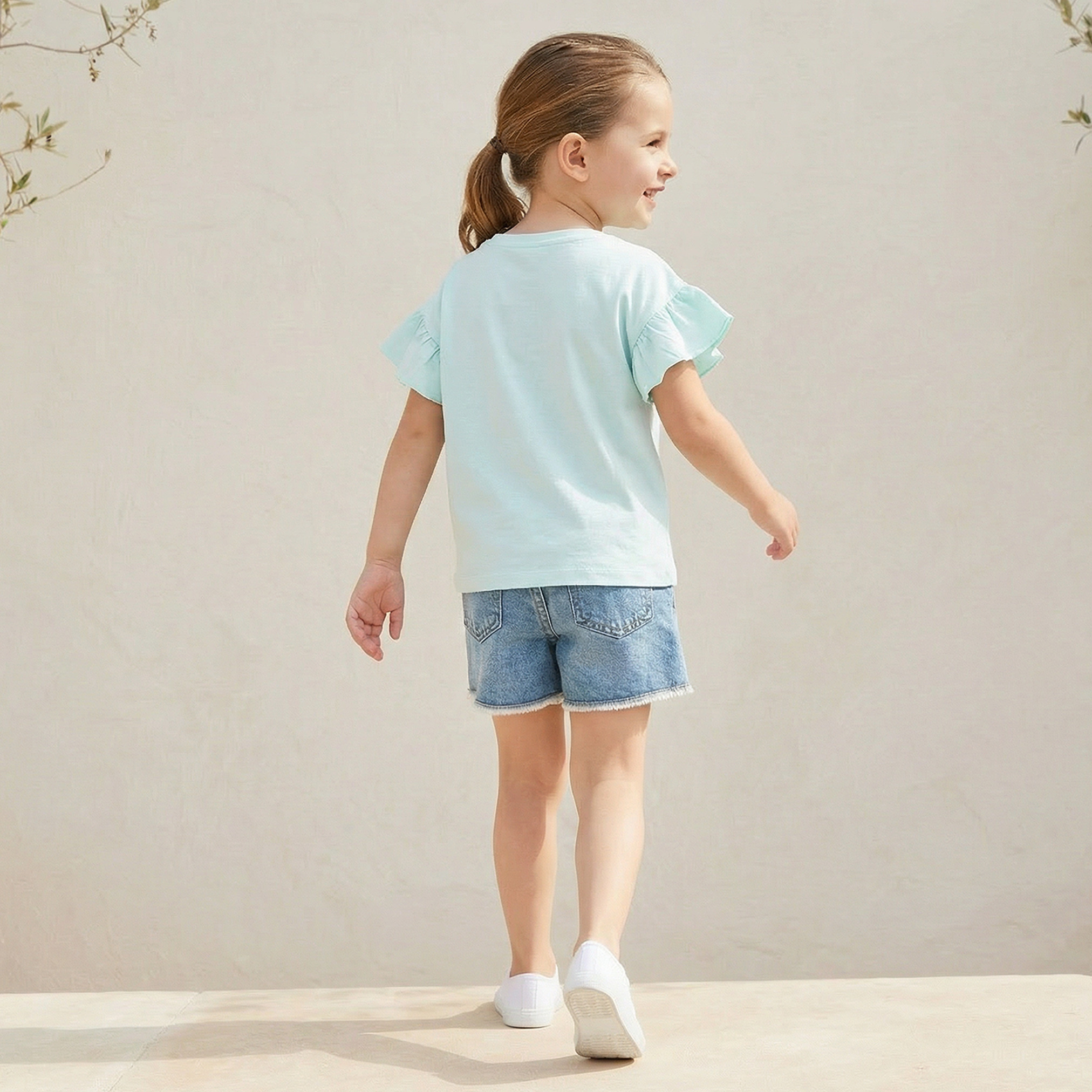 Juniors Round Neck Short Sleeves T-shirt with Flamingo Print-girls-clothing-tshirts-image-3